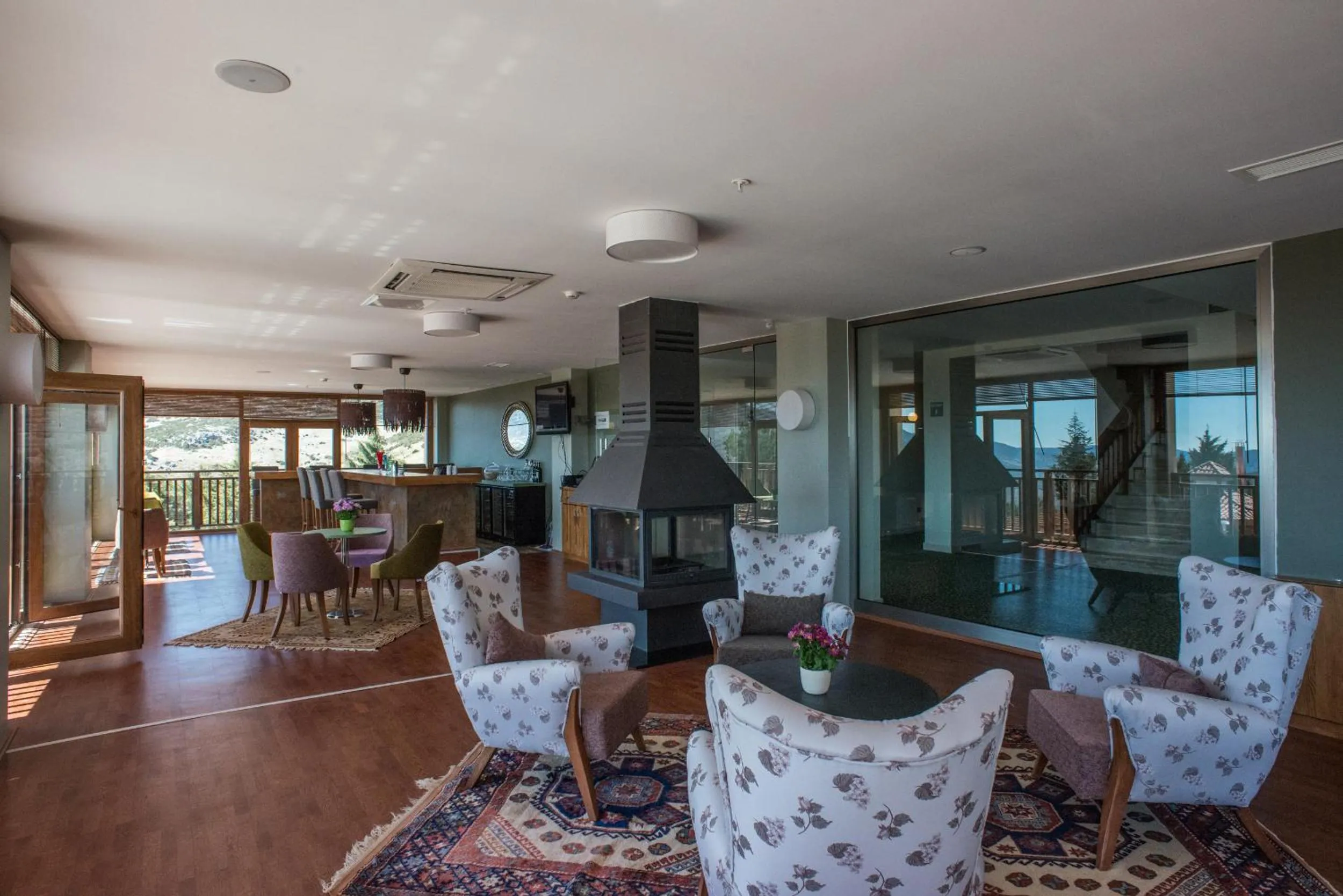 Lounge or bar in Sagalassos Lodge & Spa Hotel