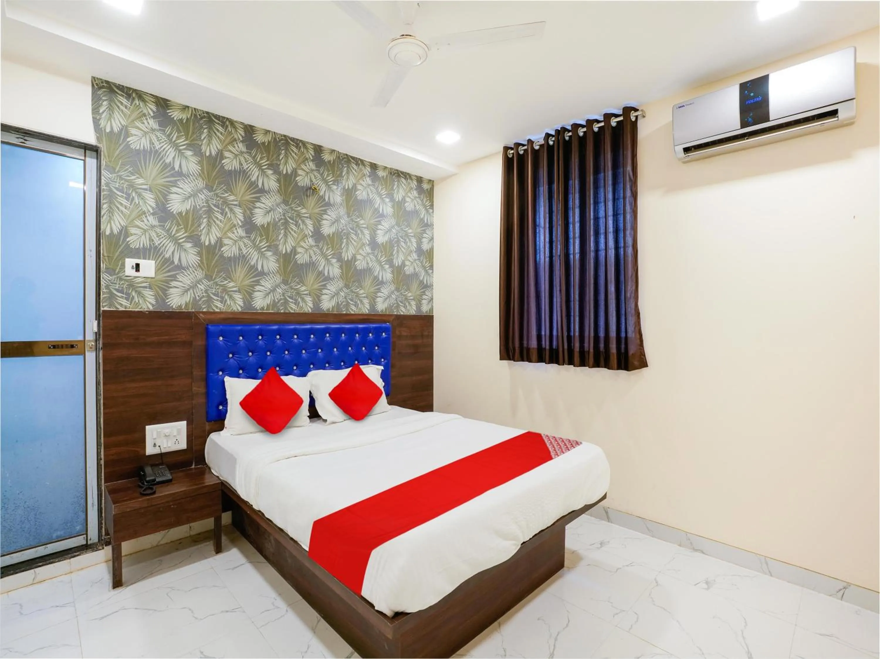 Lobby or reception in Hotel O King Residency Near Bharat Talkies