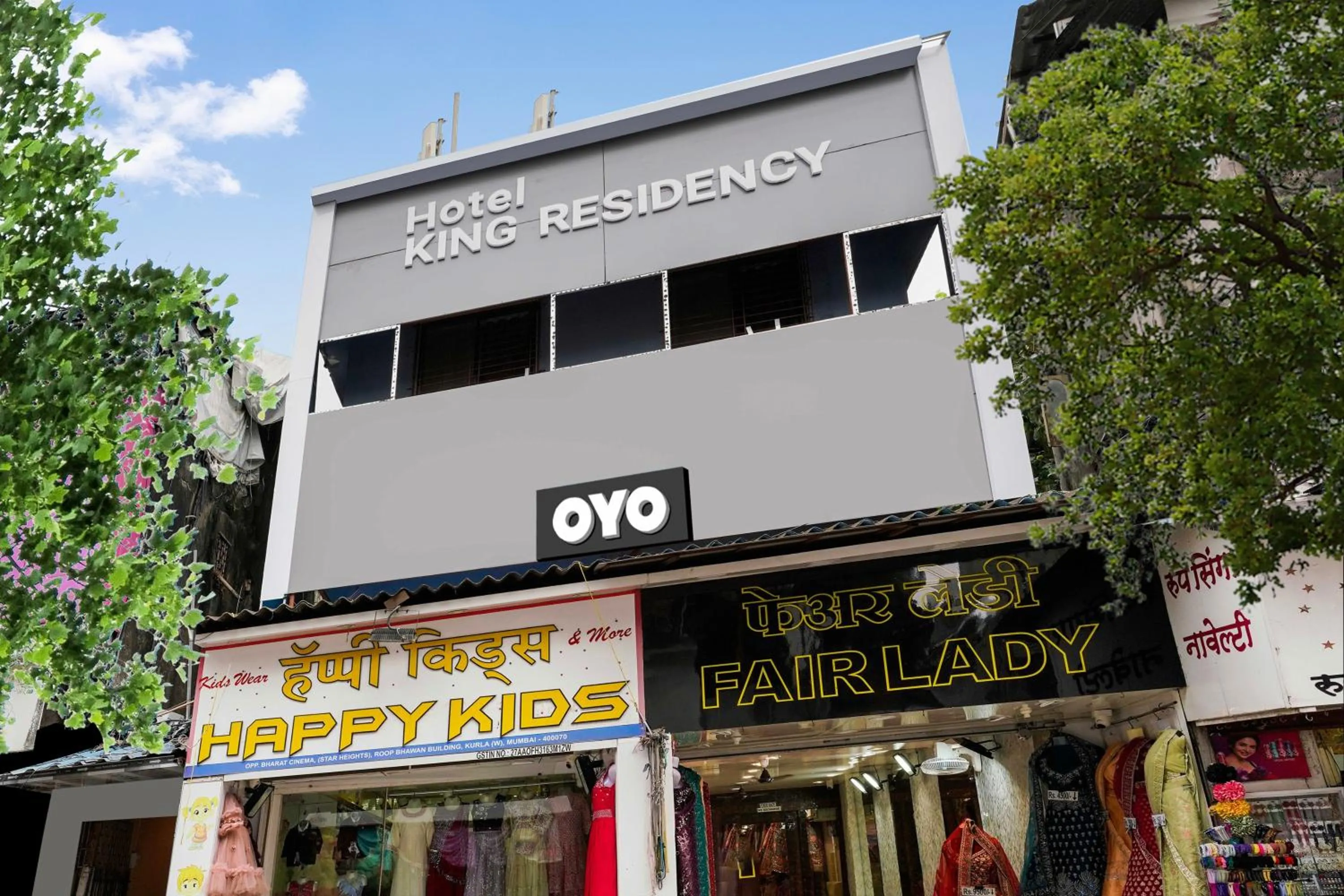 Facade/entrance in Hotel O King Residency Near Bharat Talkies