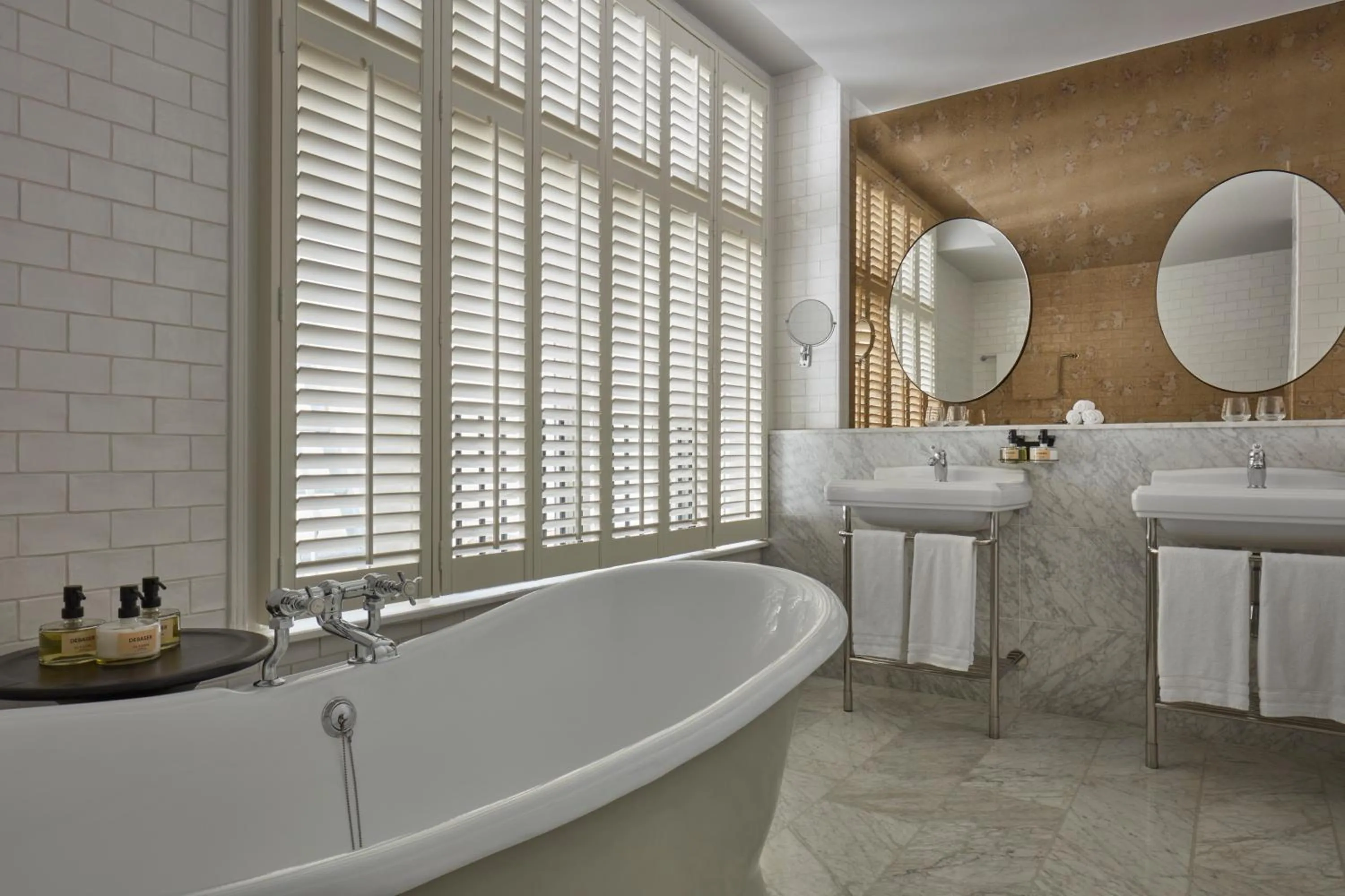 Bathroom in Pulitzer Amsterdam