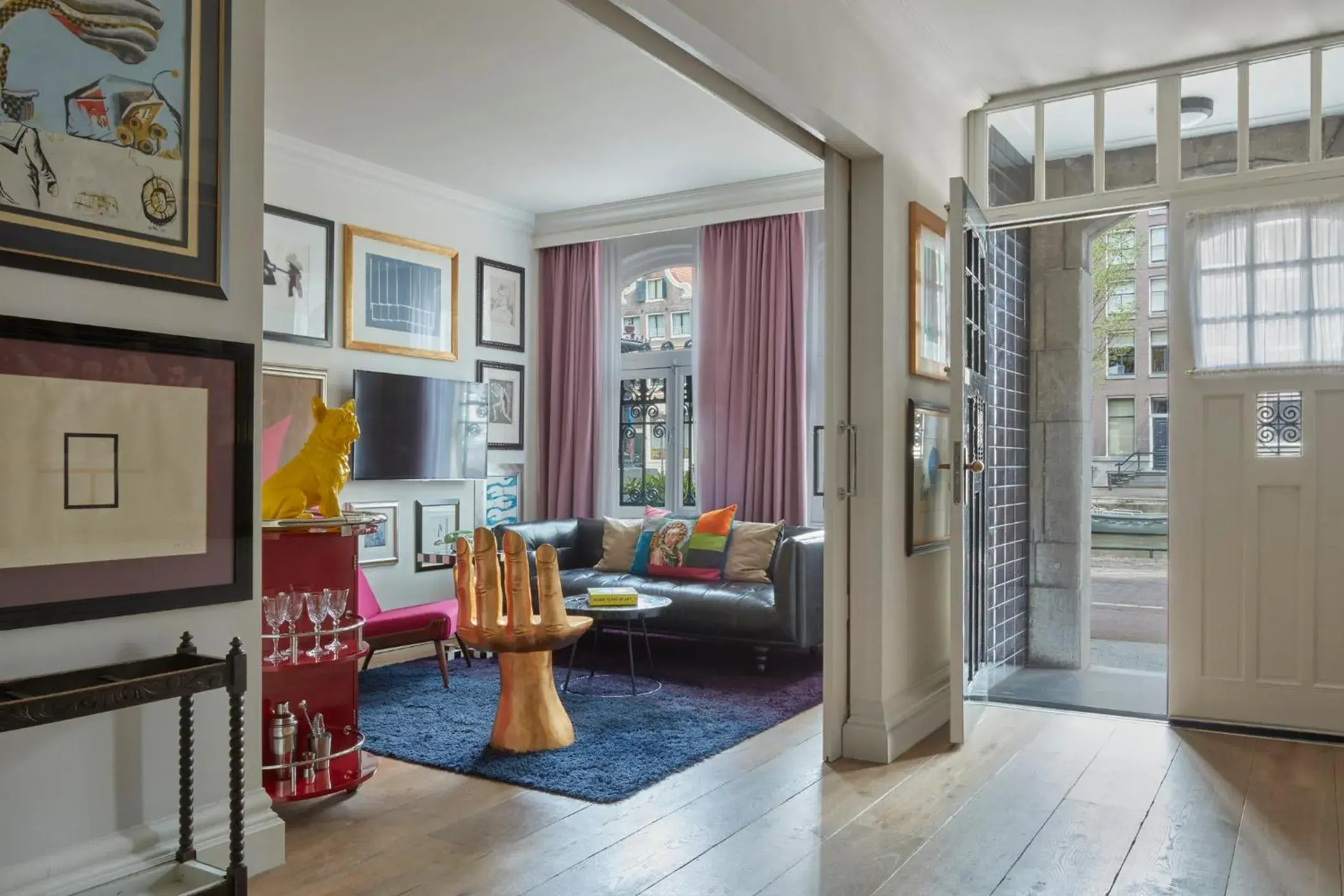 Art Collectors Suite in Pulitzer Amsterdam Art Collectors Suite in Pulitzer Amsterdam