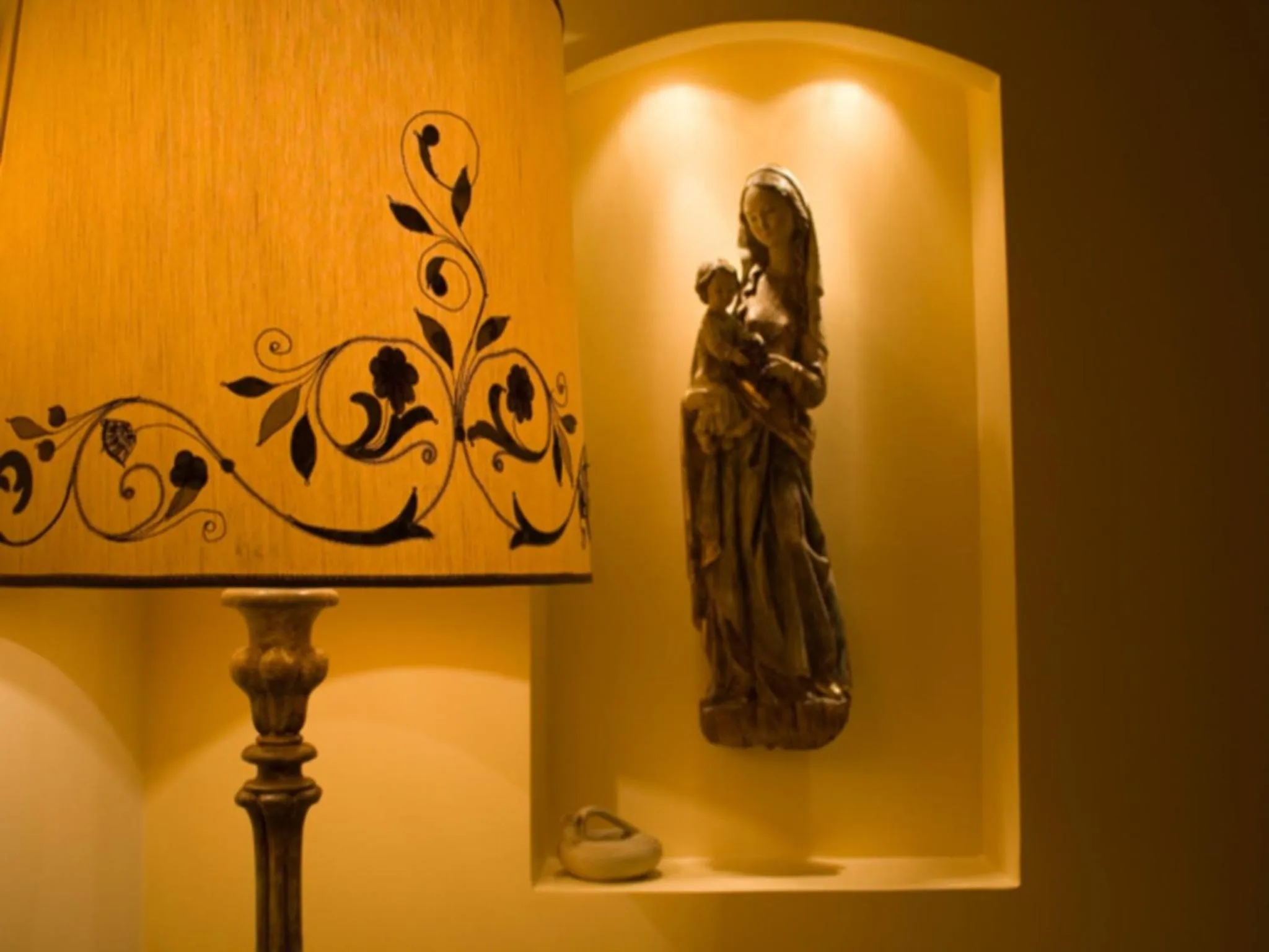 Lounge or bar in ex BENEFICIO Santa MARIA della SCALA B&B de Charme