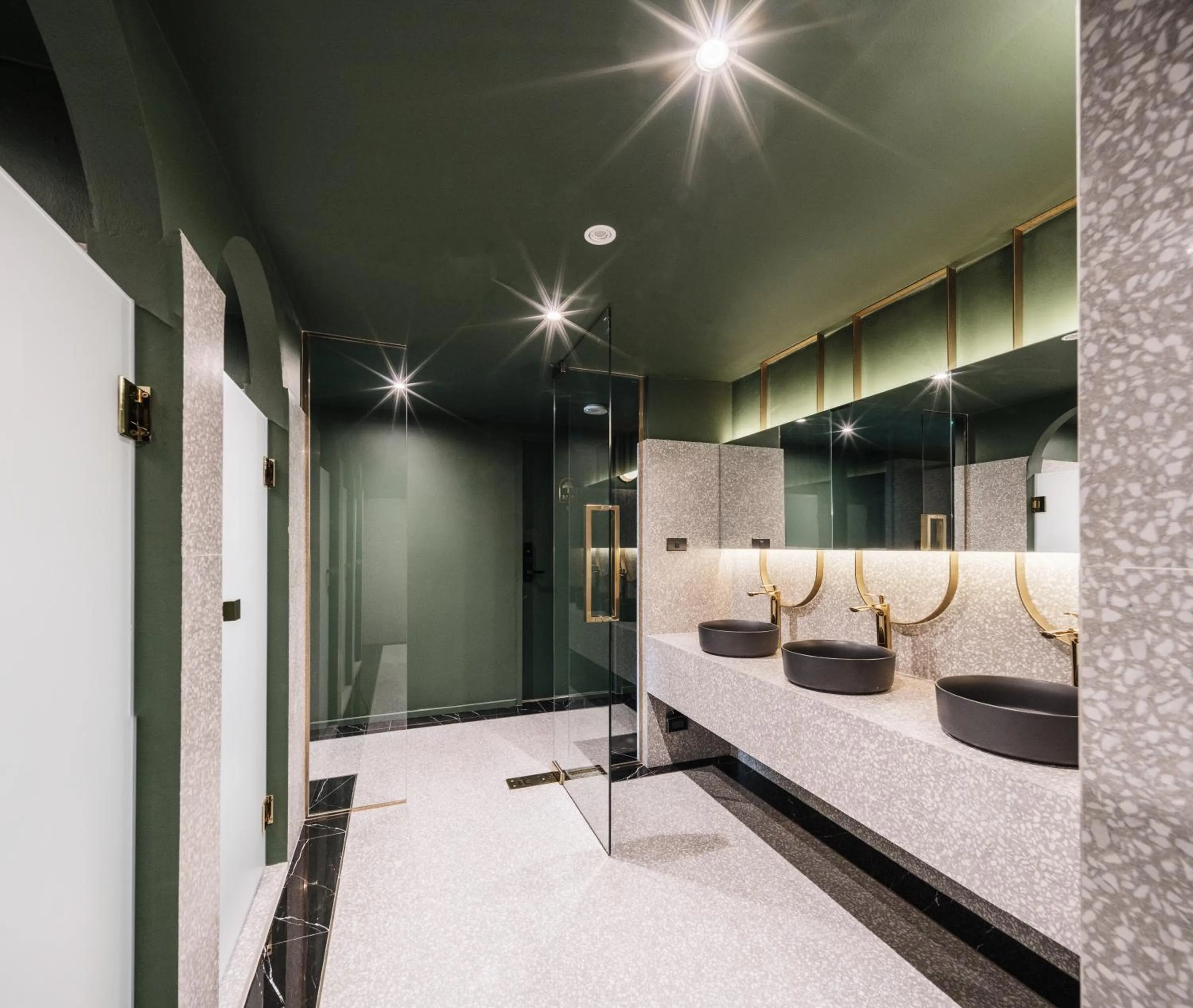 Bathroom in Cher Hostel Bangkok