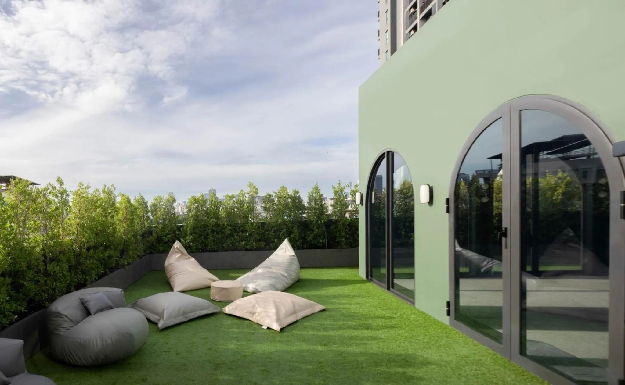 Balcony/Terrace in Cher Hostel Bangkok