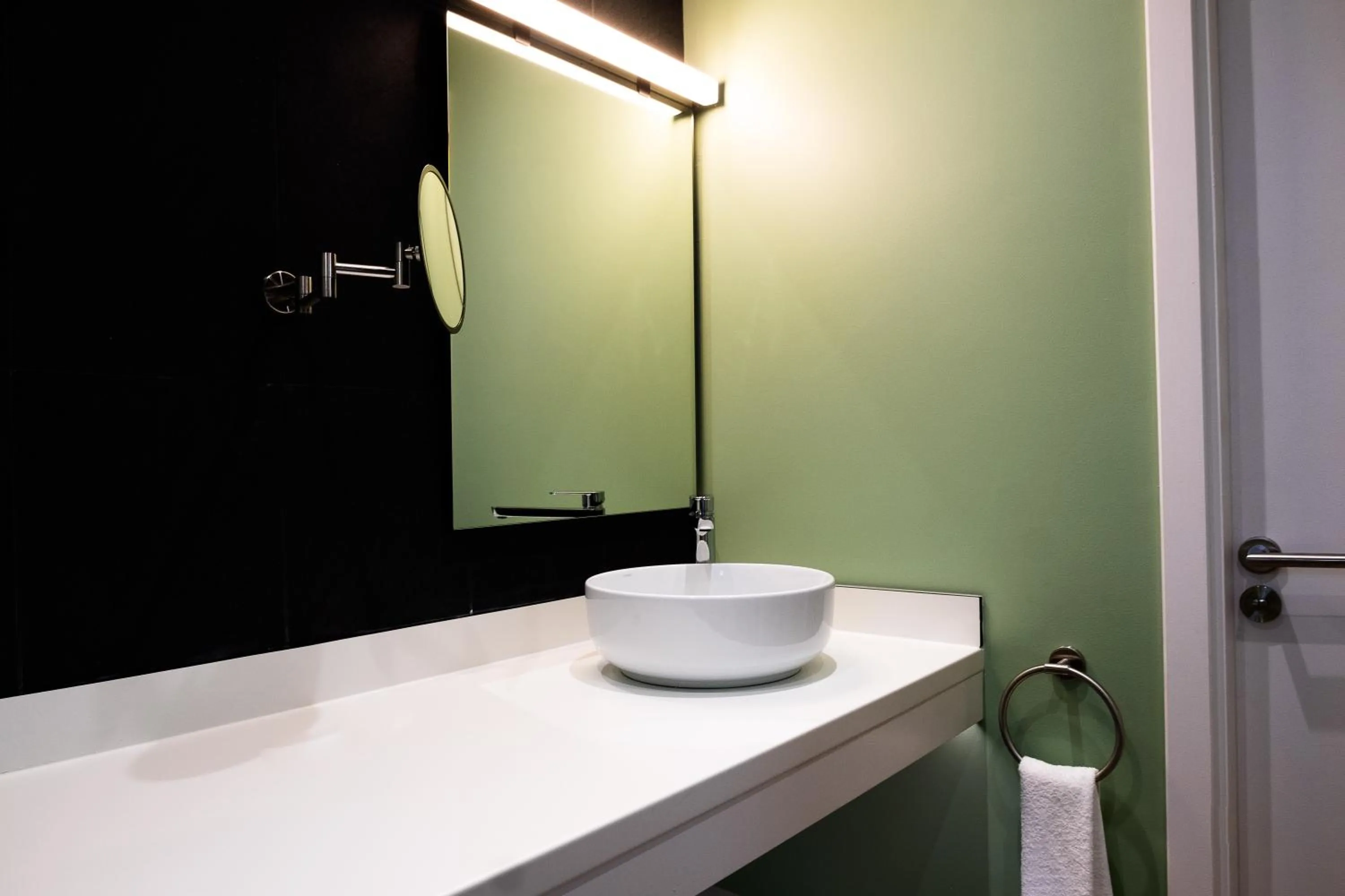 Bathroom in Niu Beach Hôtel Moorea