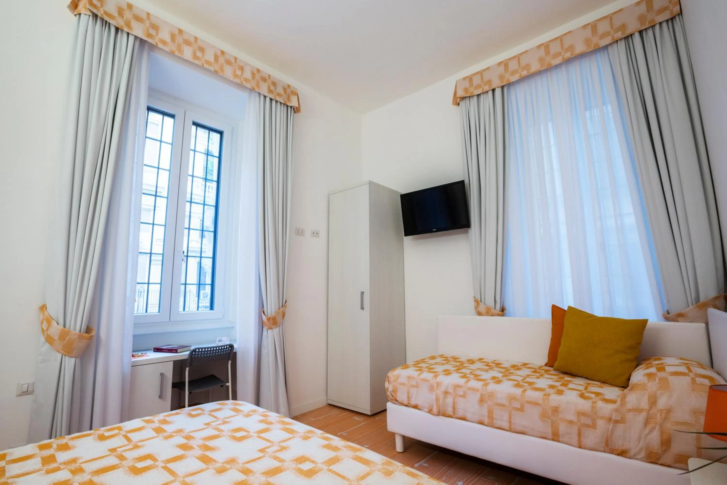 Day, Bed in Divine Bed & Breakfast