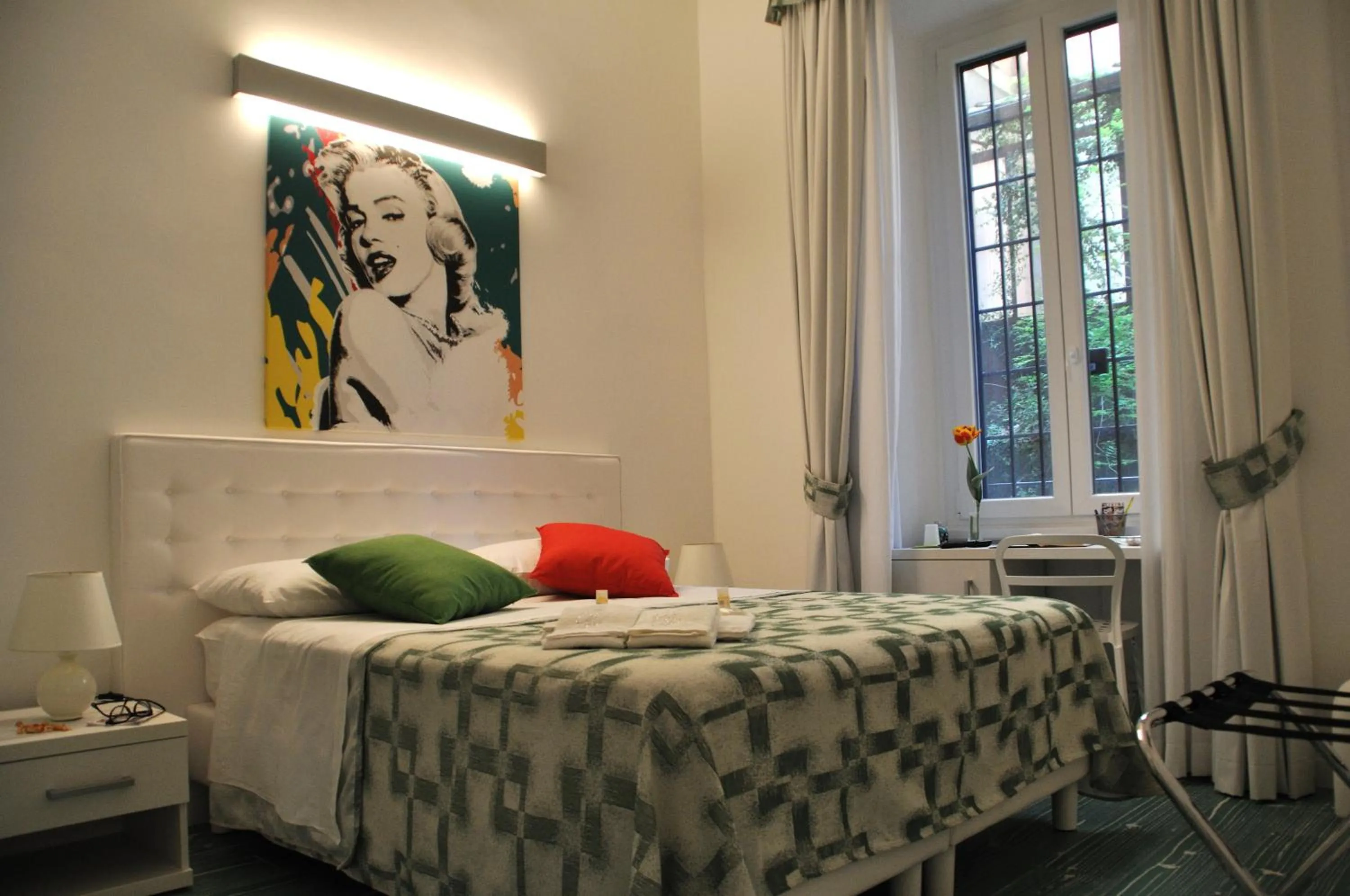 Bed in Divine Bed & Breakfast