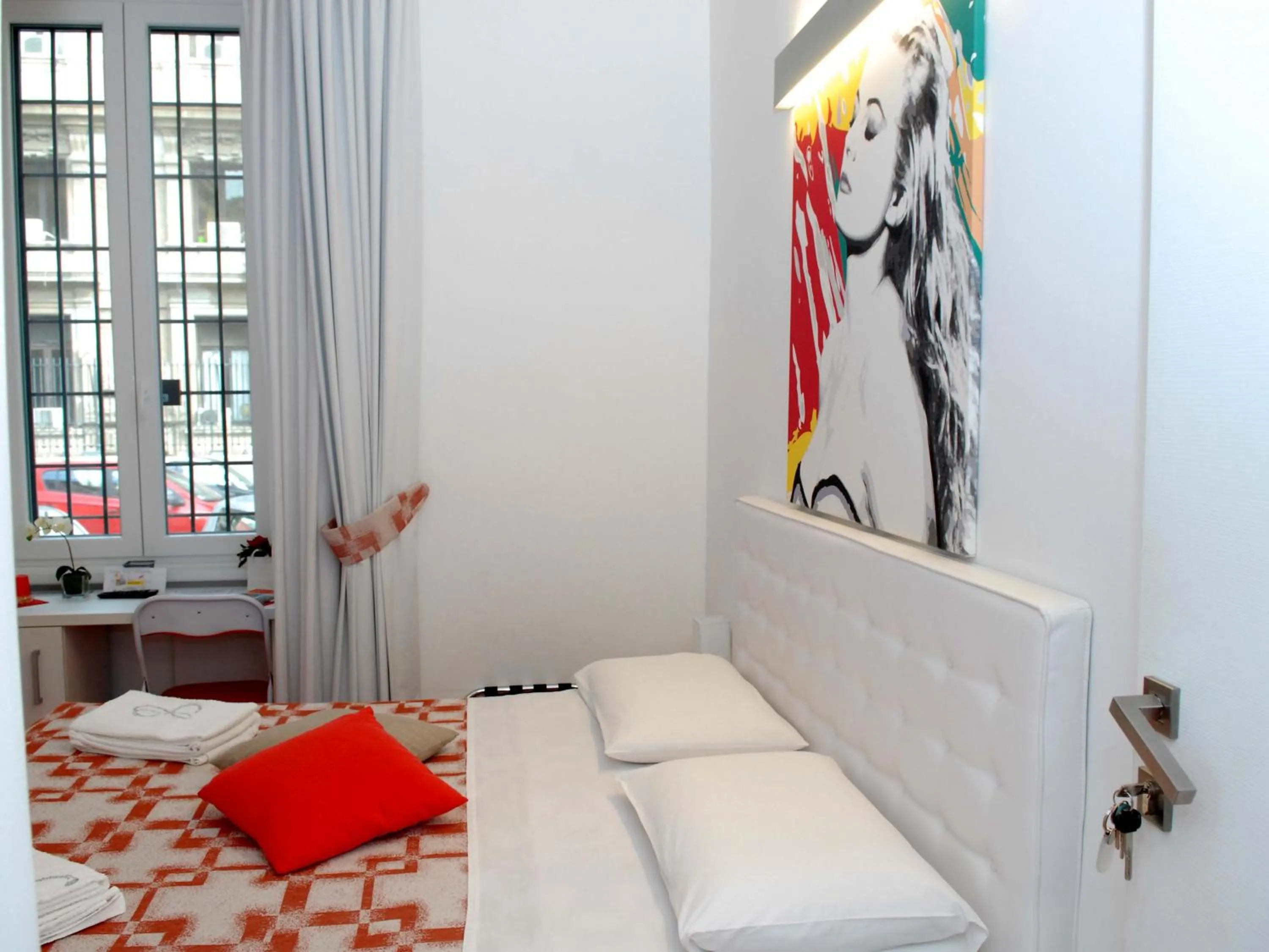 Bedroom, Bed in Divine Bed & Breakfast