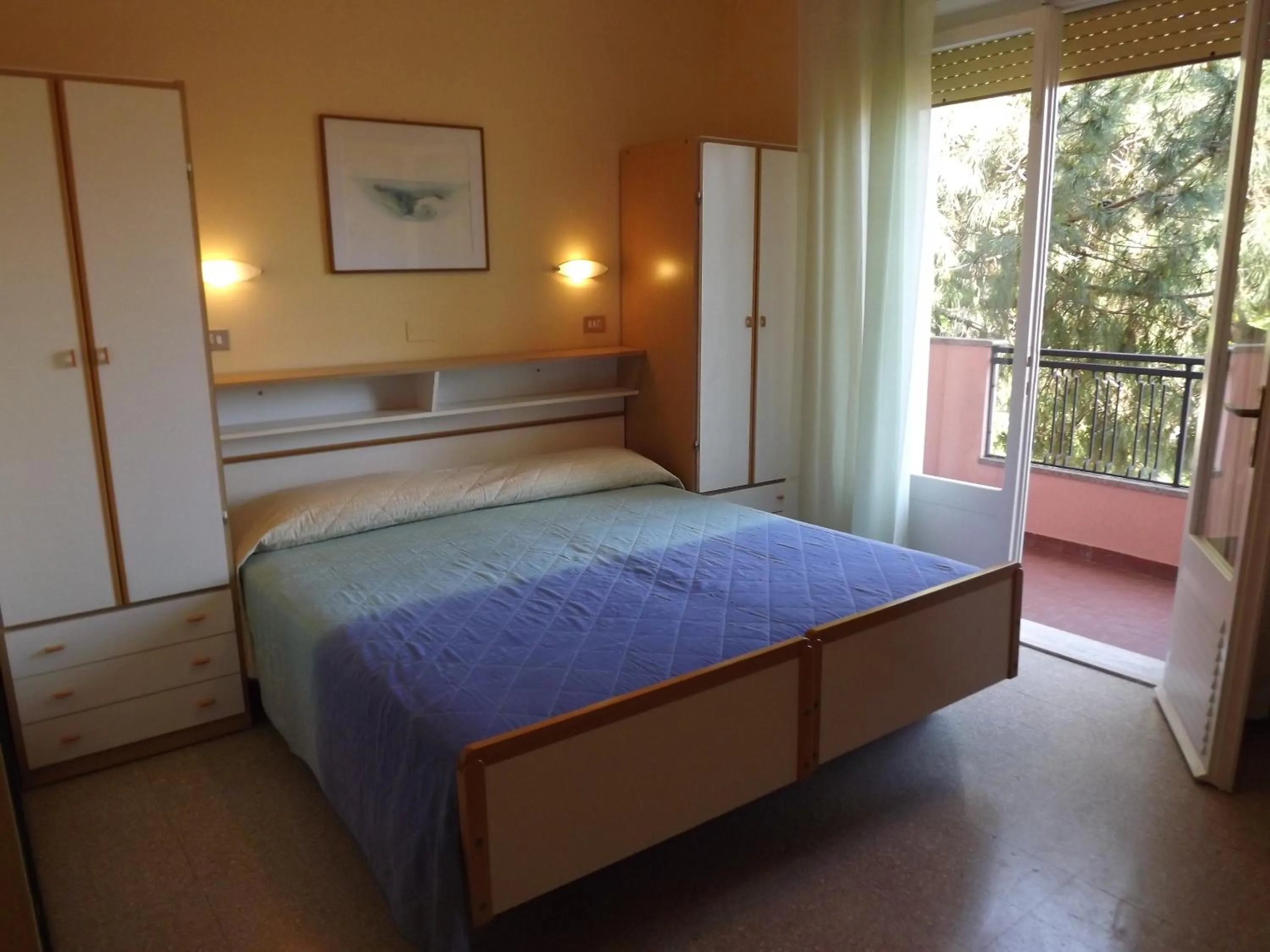 Photo of the whole room in Hotel Rita