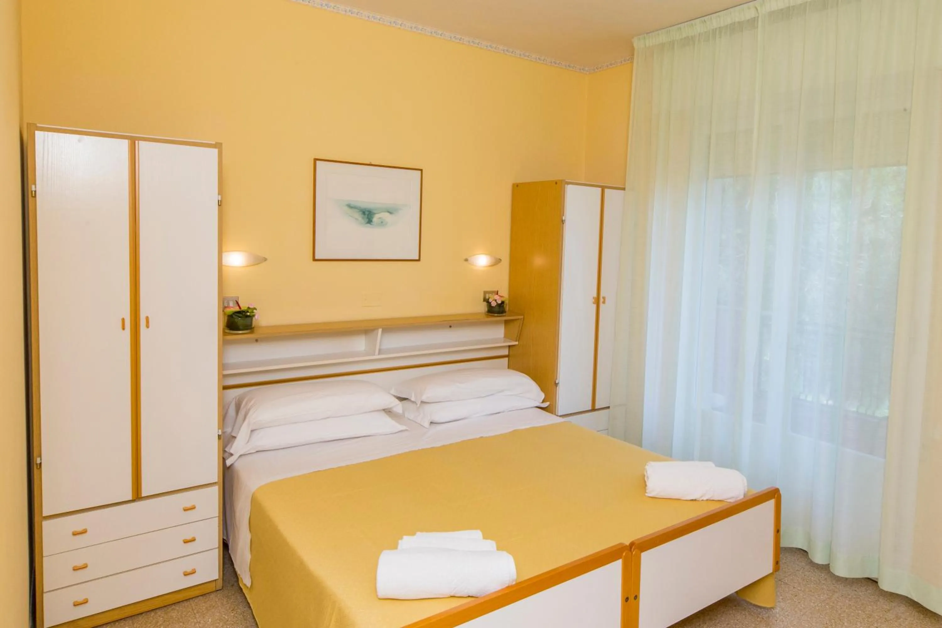 Photo of the whole room in Hotel Rita