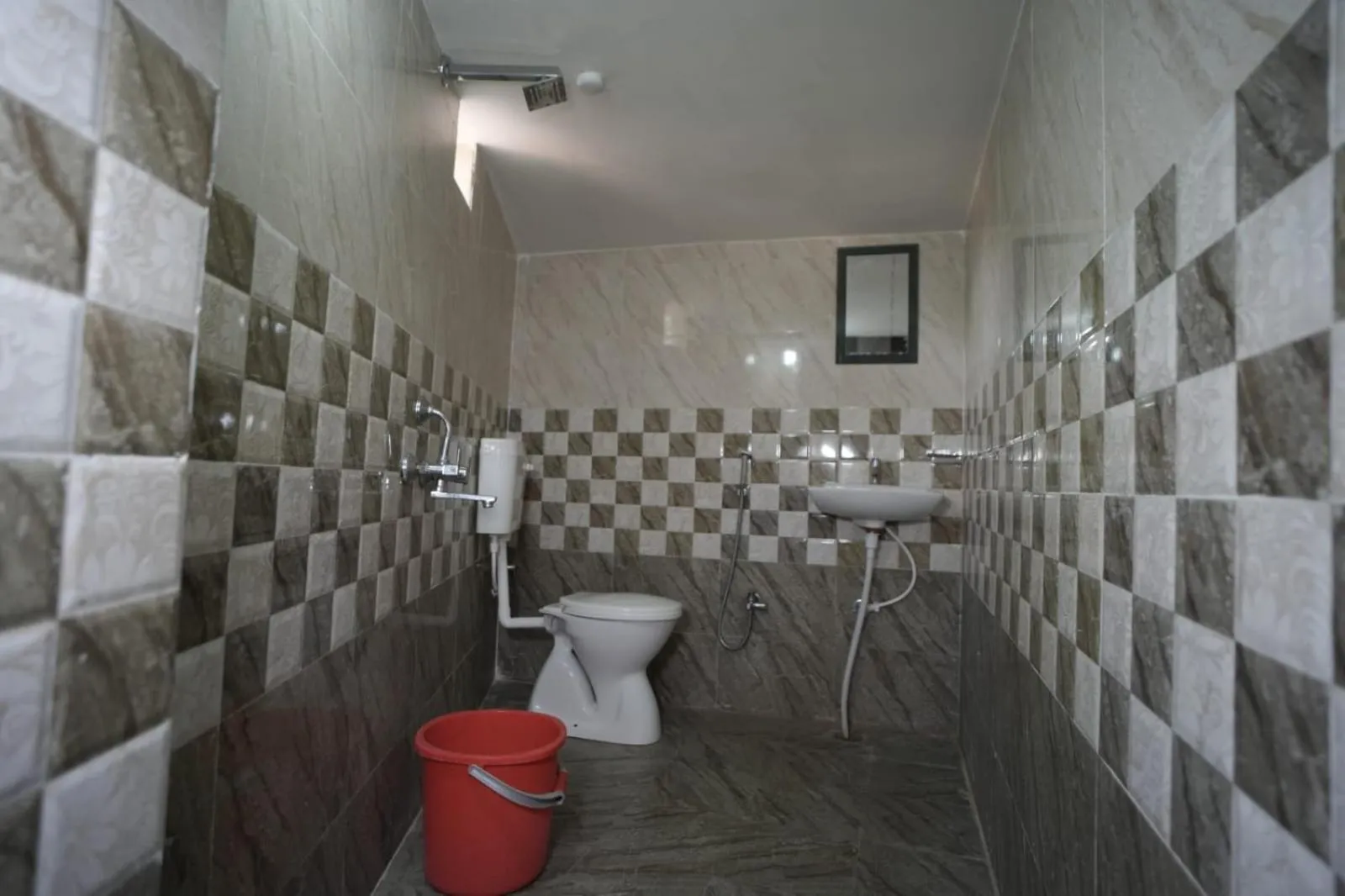 Bathroom in Ambricana Paying Guest House