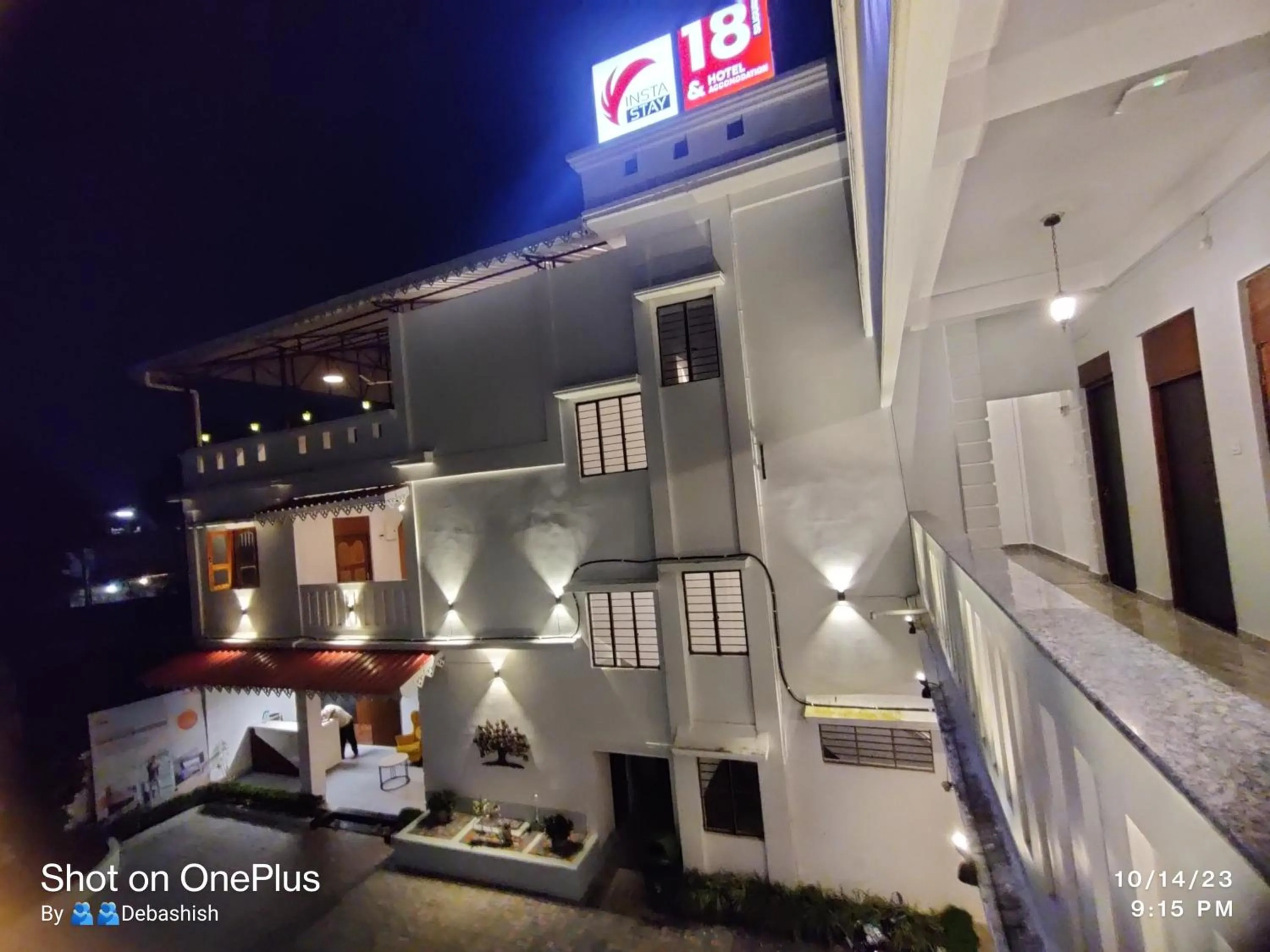 Property building in Hotel Insta 18