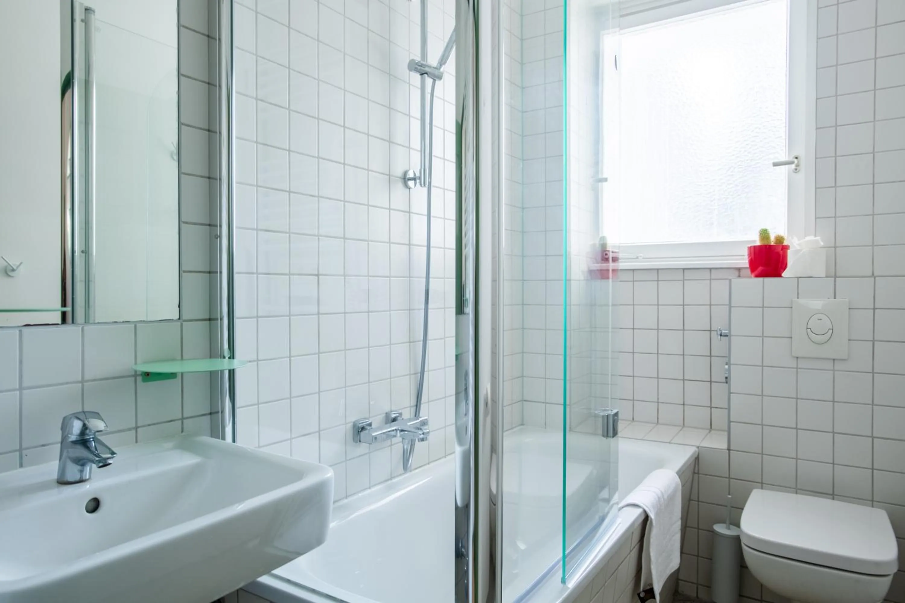Shower in Flattering - Berlin