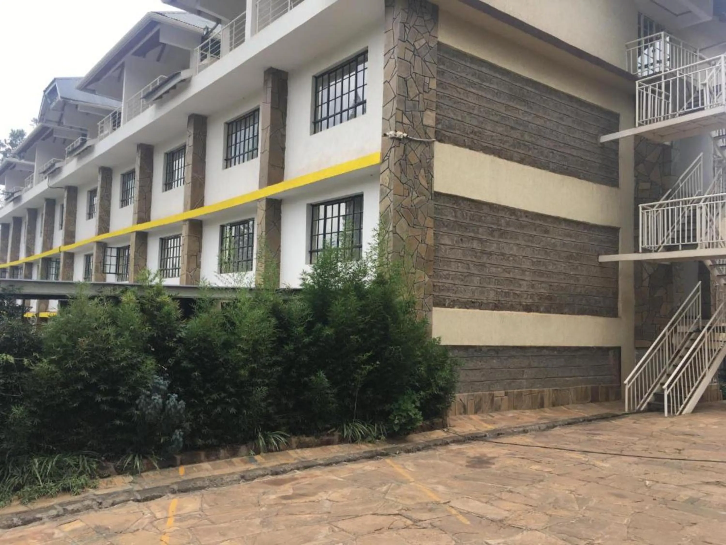 Property building in Tobriana