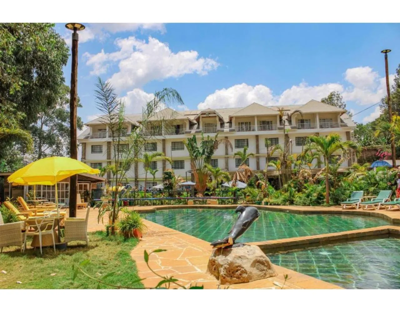 Property building in Tobriana