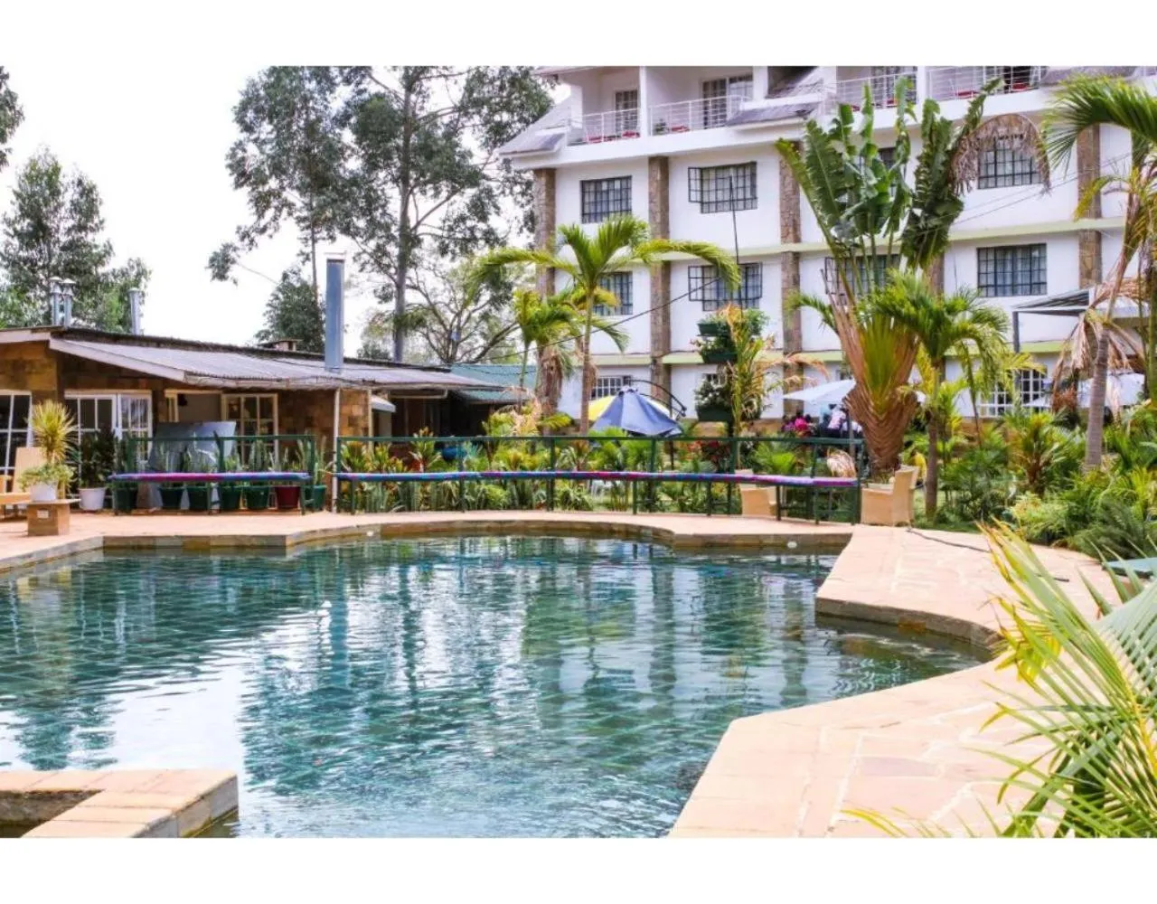 Property building in Tobriana