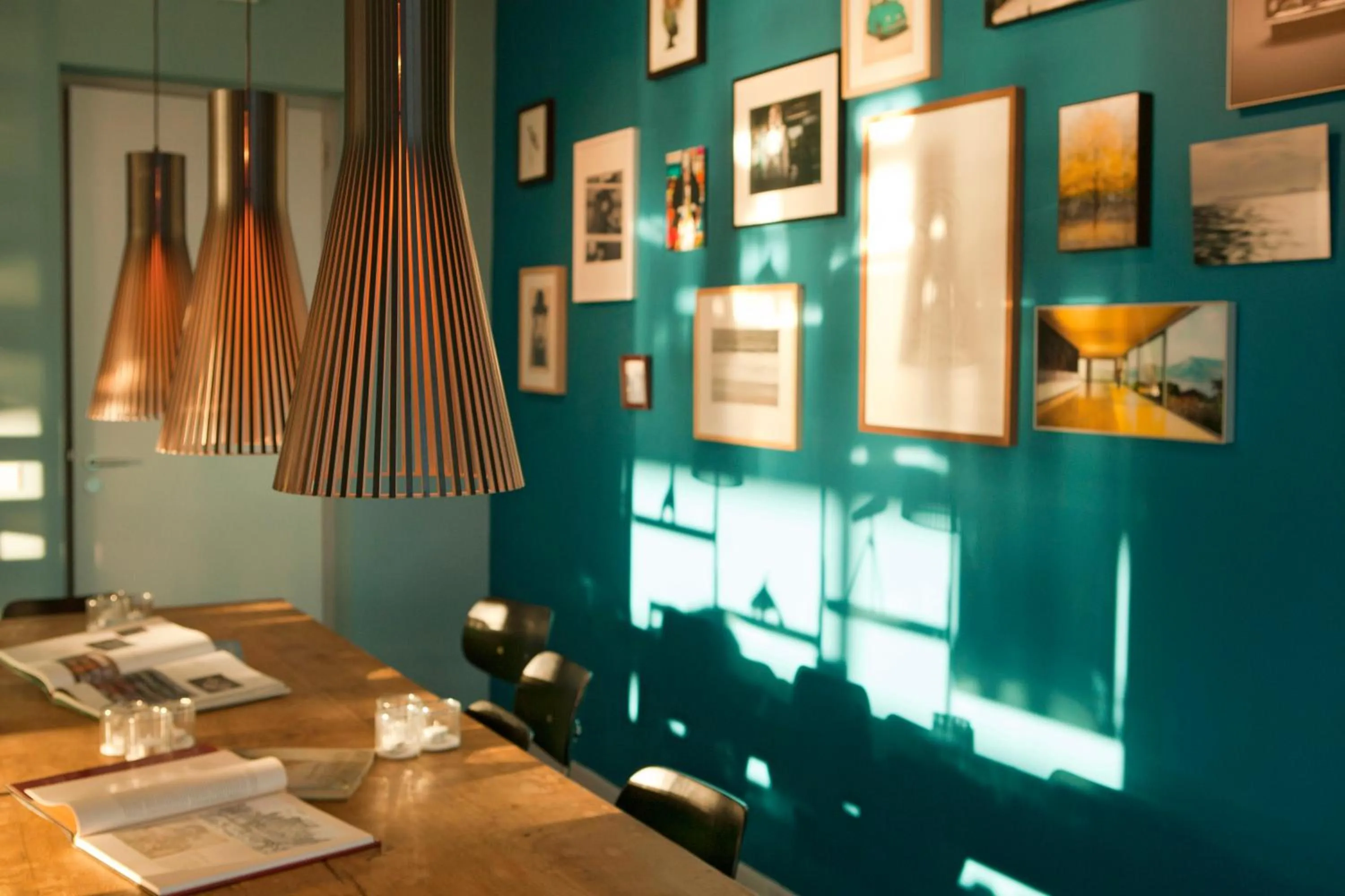 Decorative detail in Vesper Hotel