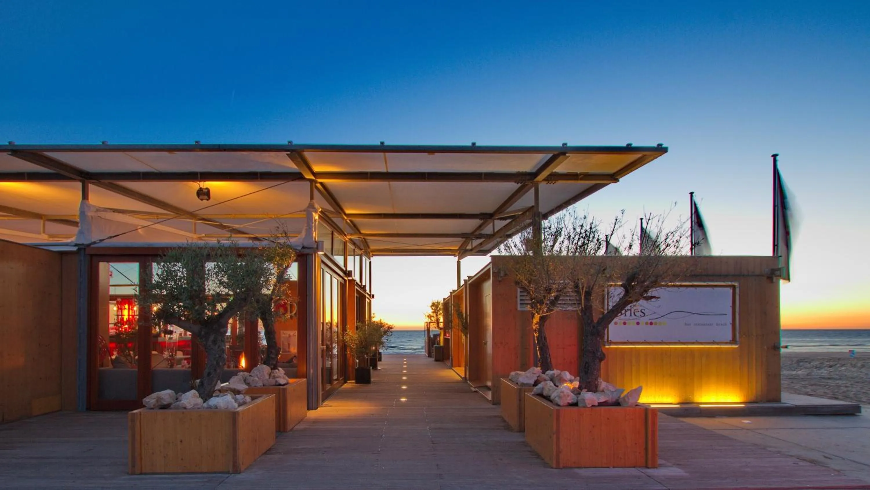 Area and facilities in Vesper Hotel