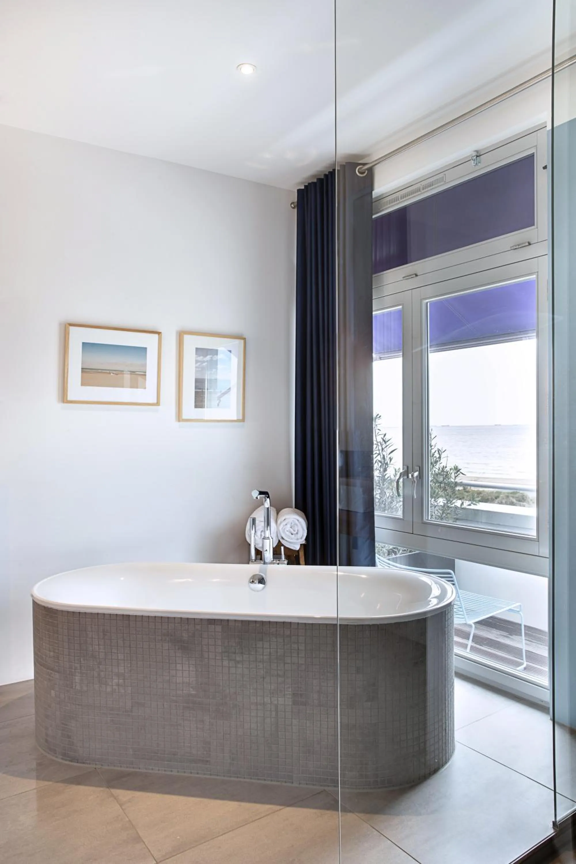 Bathroom in Vesper Hotel