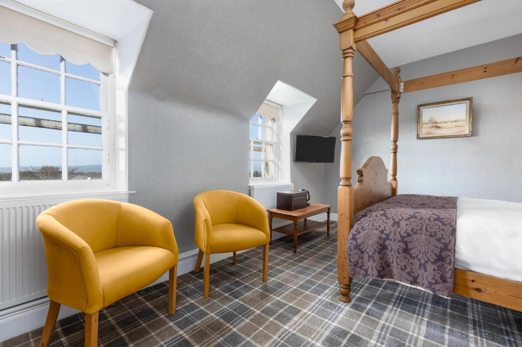 Bed in Dornoch Castle Hotel