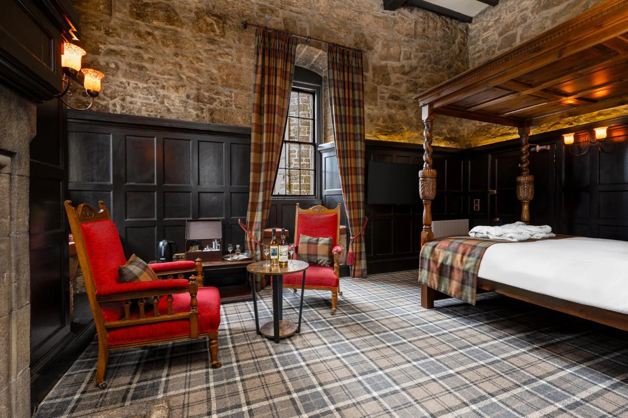 Bed in Dornoch Castle Hotel
