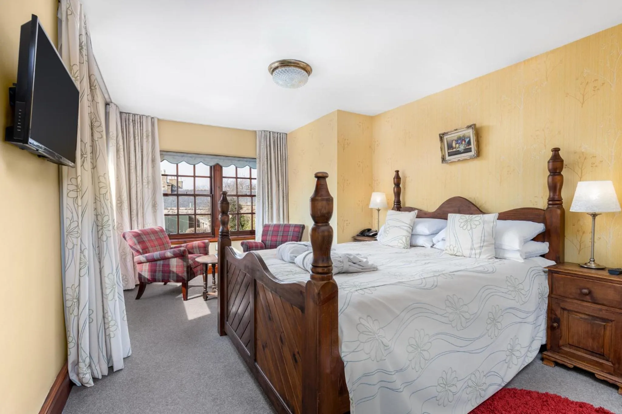 Bed in Dornoch Castle Hotel