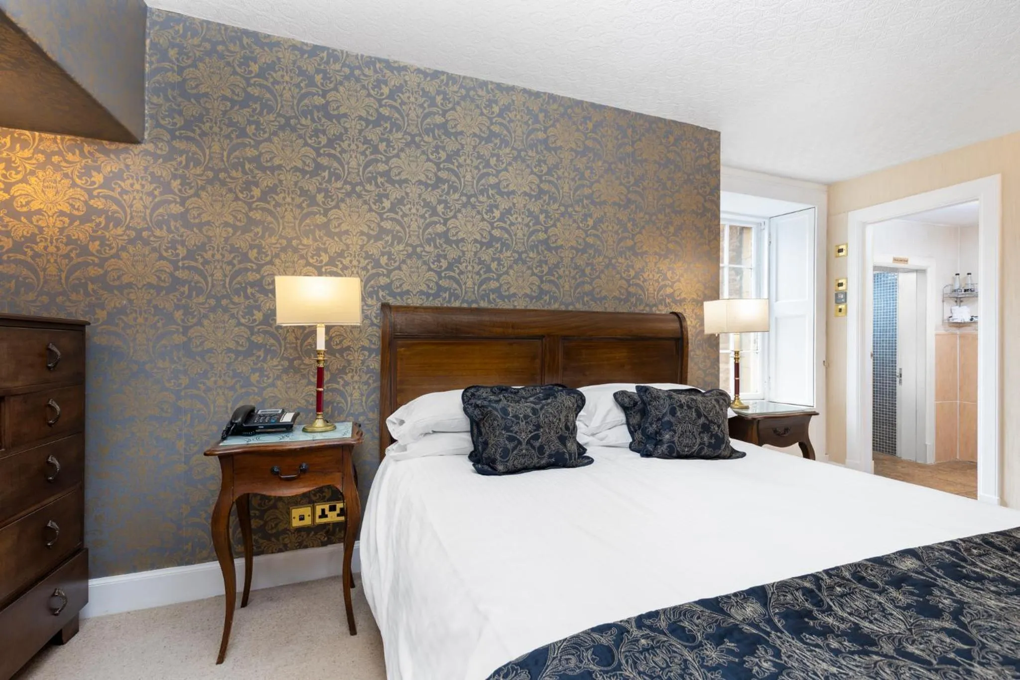 Bed in Dornoch Castle Hotel