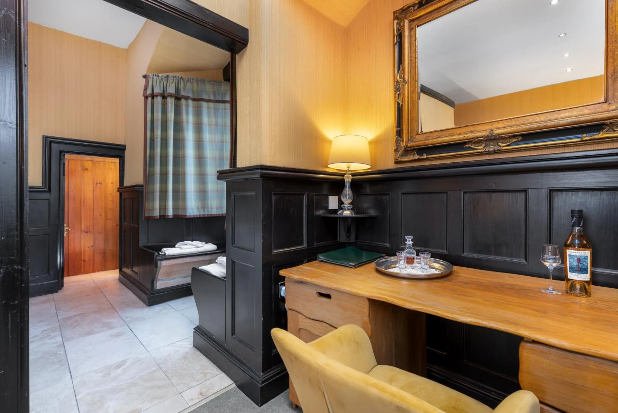 Dornoch Castle Hotel