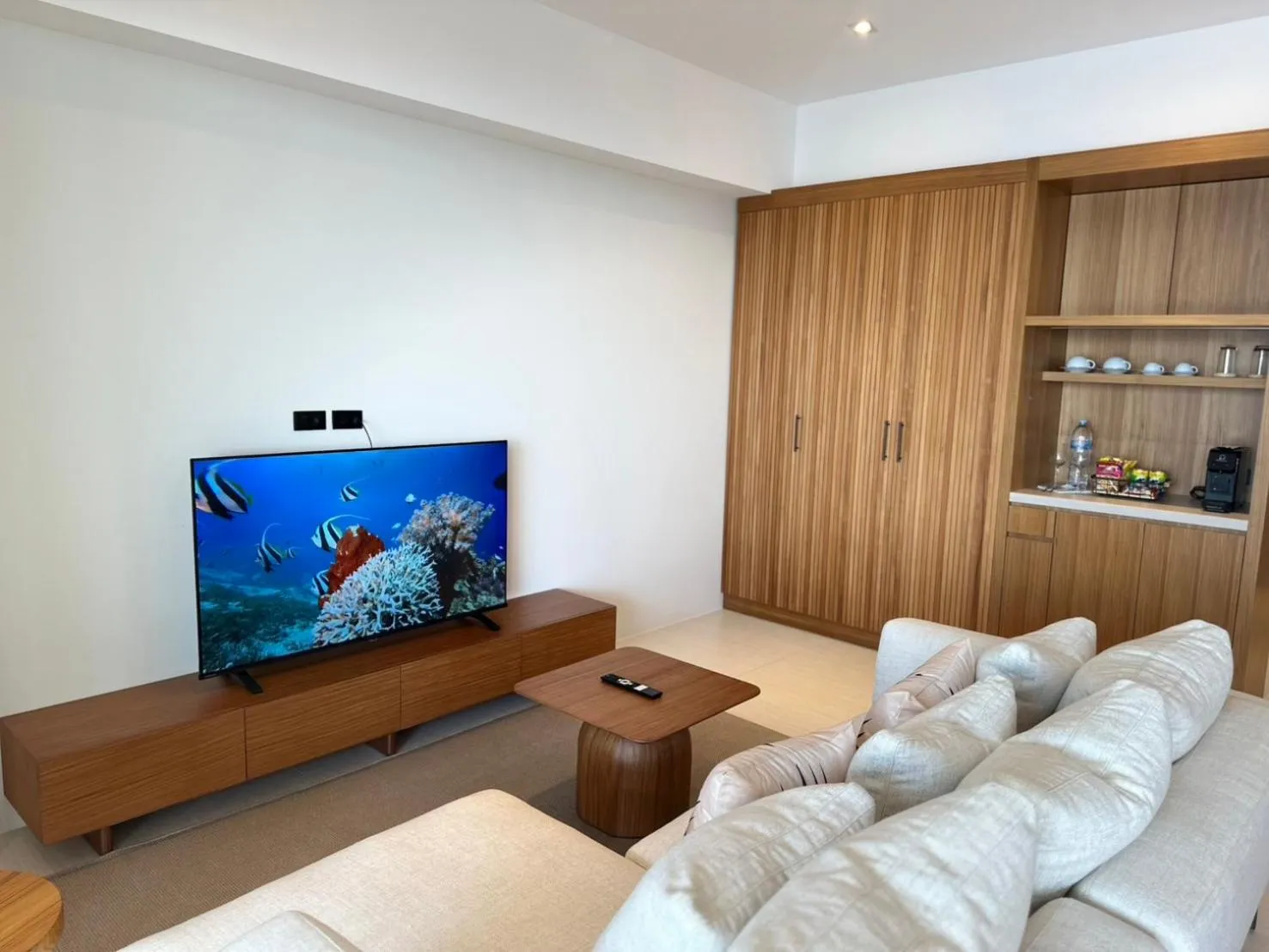 TV and multimedia in Baan Bophut Beach Hotel Samui - SHA Extra Plus