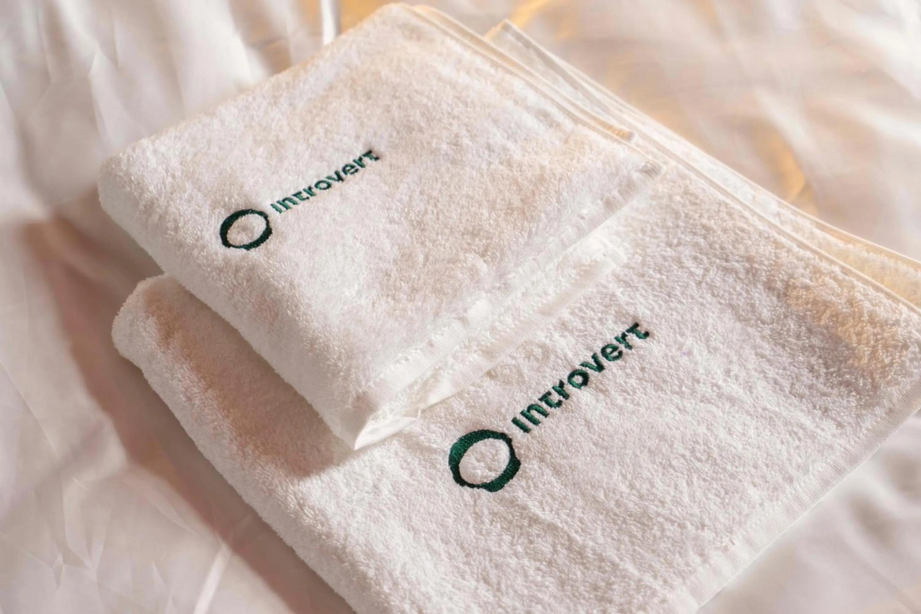 towels in Maria Luisa by INTROVERT HOTELS