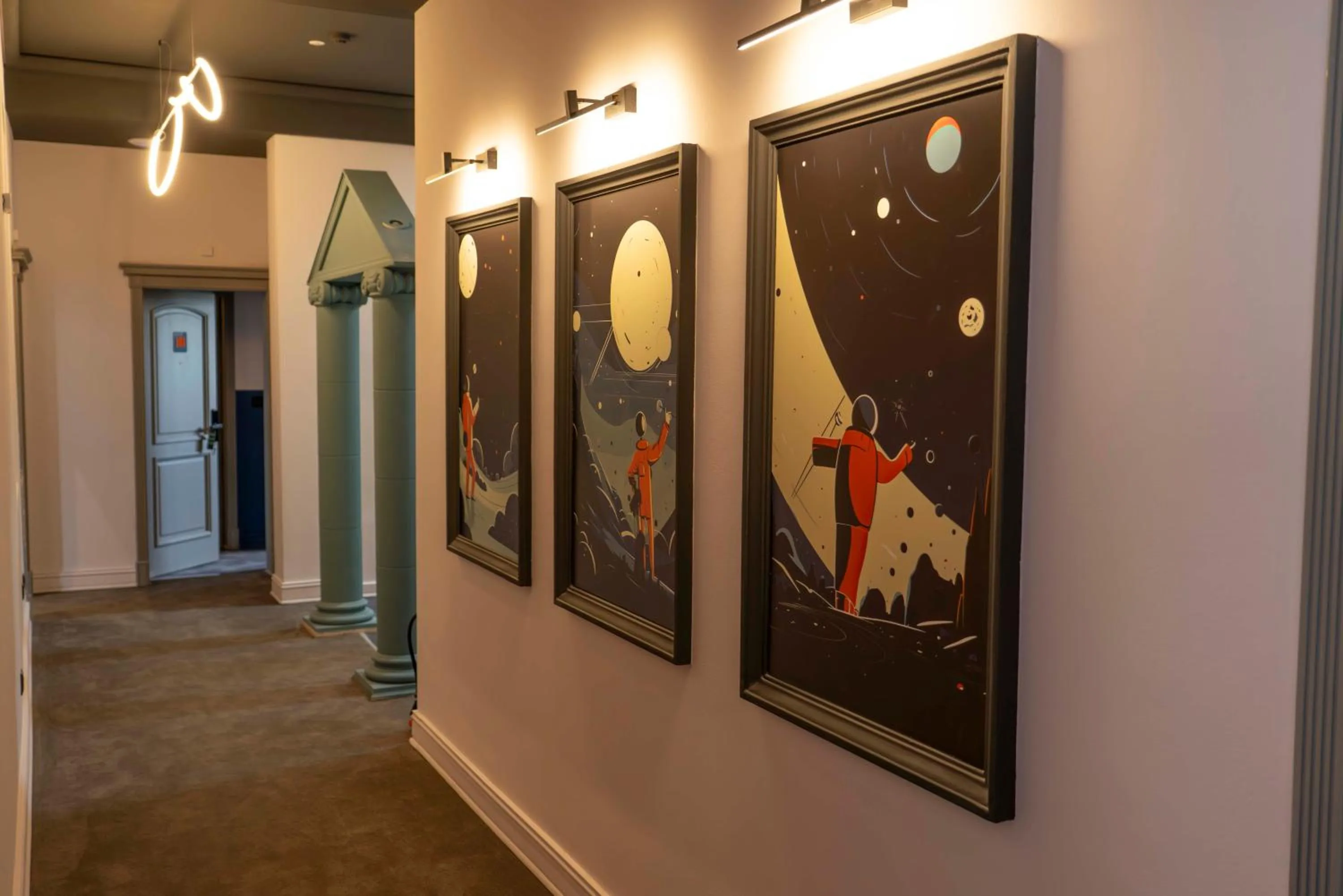 Decorative detail in Maria Luisa by INTROVERT HOTELS