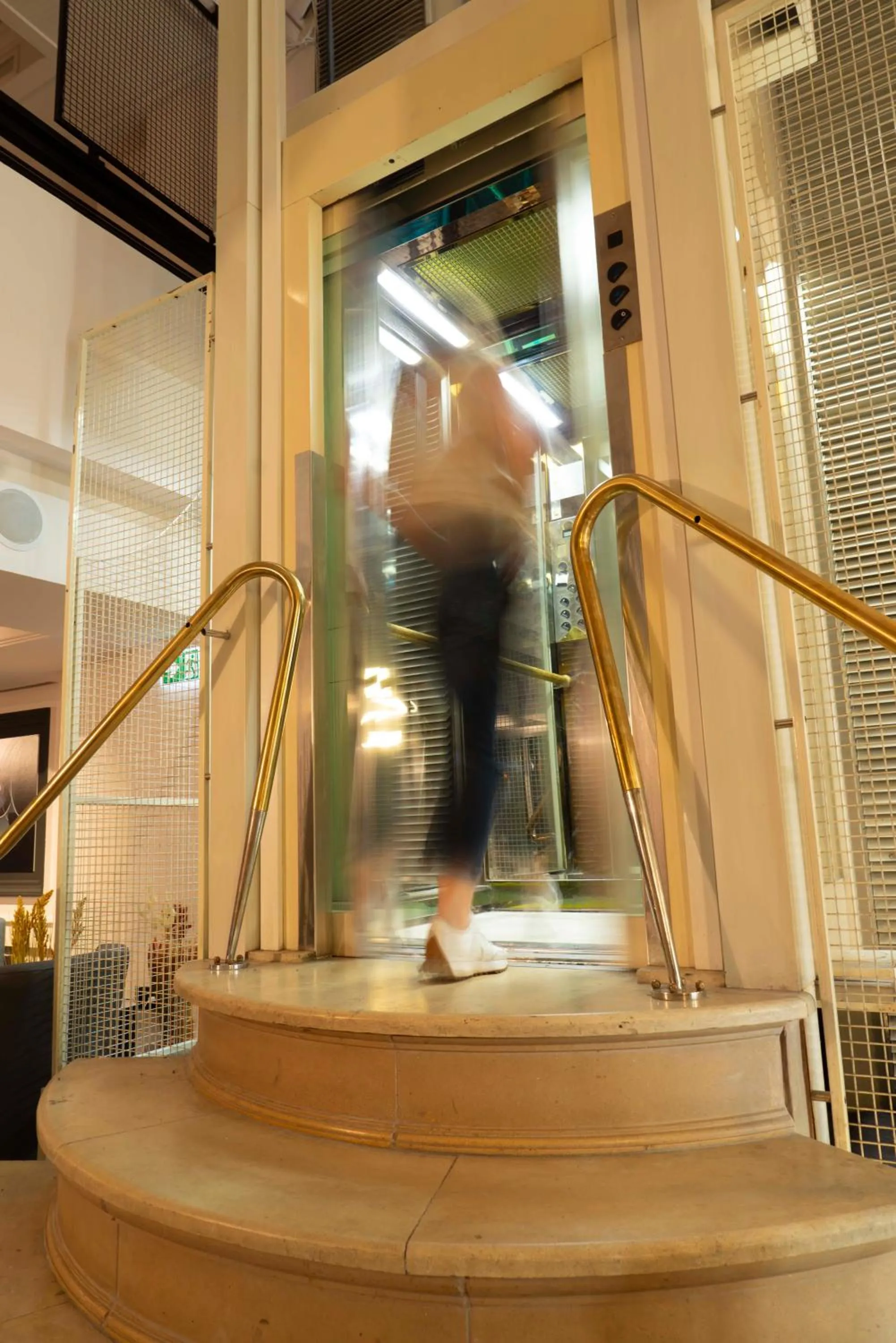 elevator in Maria Luisa by INTROVERT HOTELS