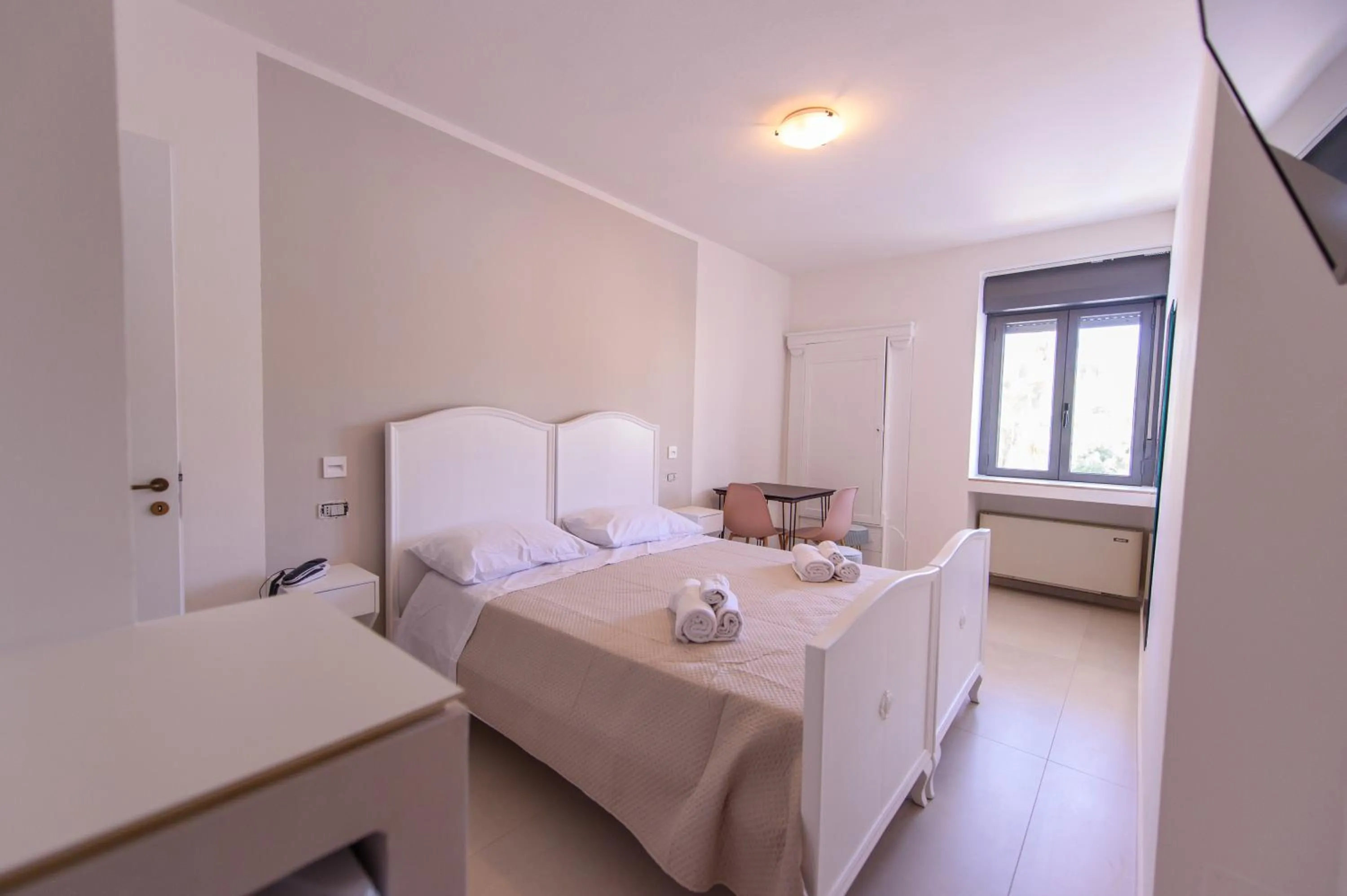 Bed in Al Rayyan - Affittacamere