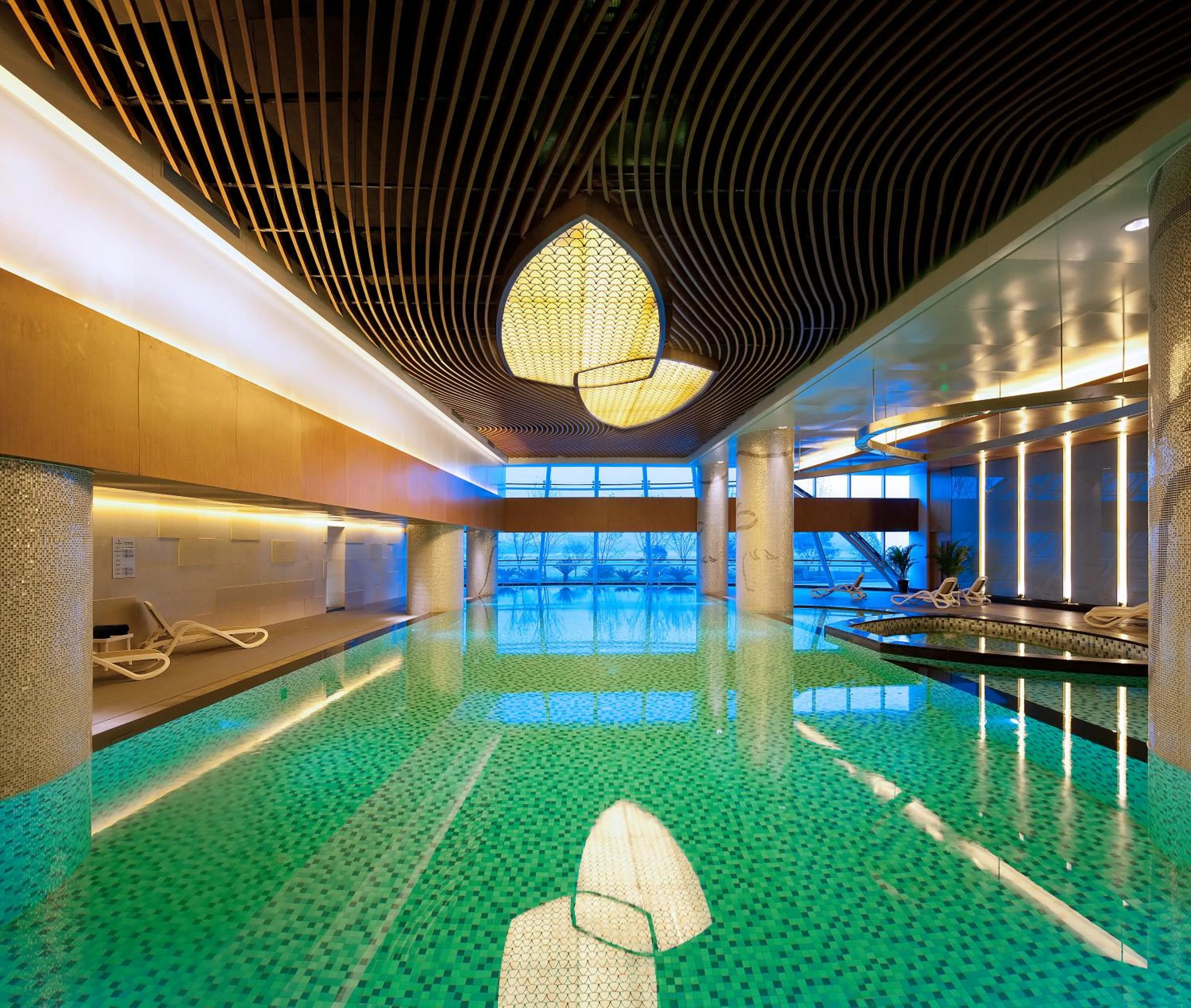 Swimming pool in Wingtech Hotel