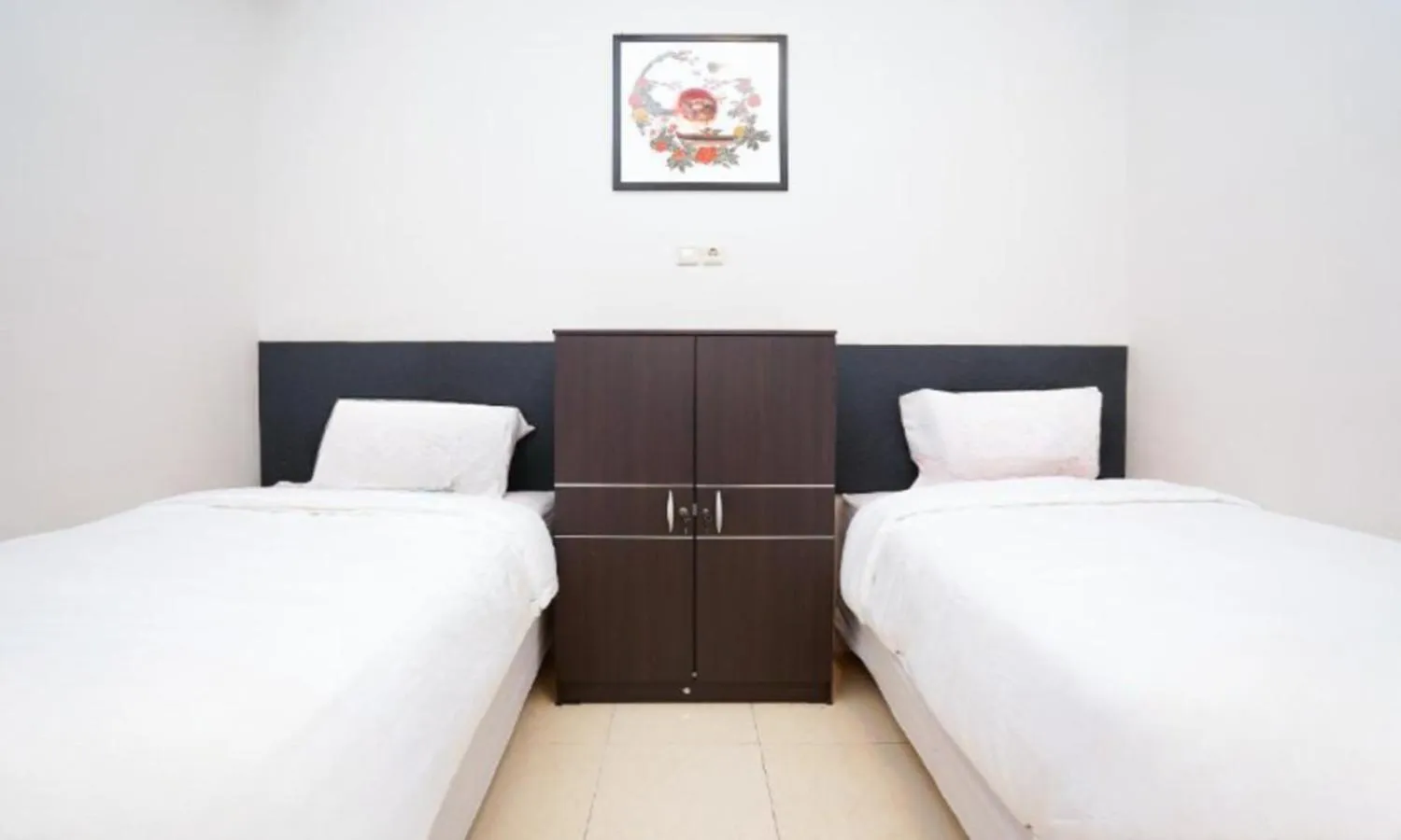 Bed in Semampir Residence By Occupied