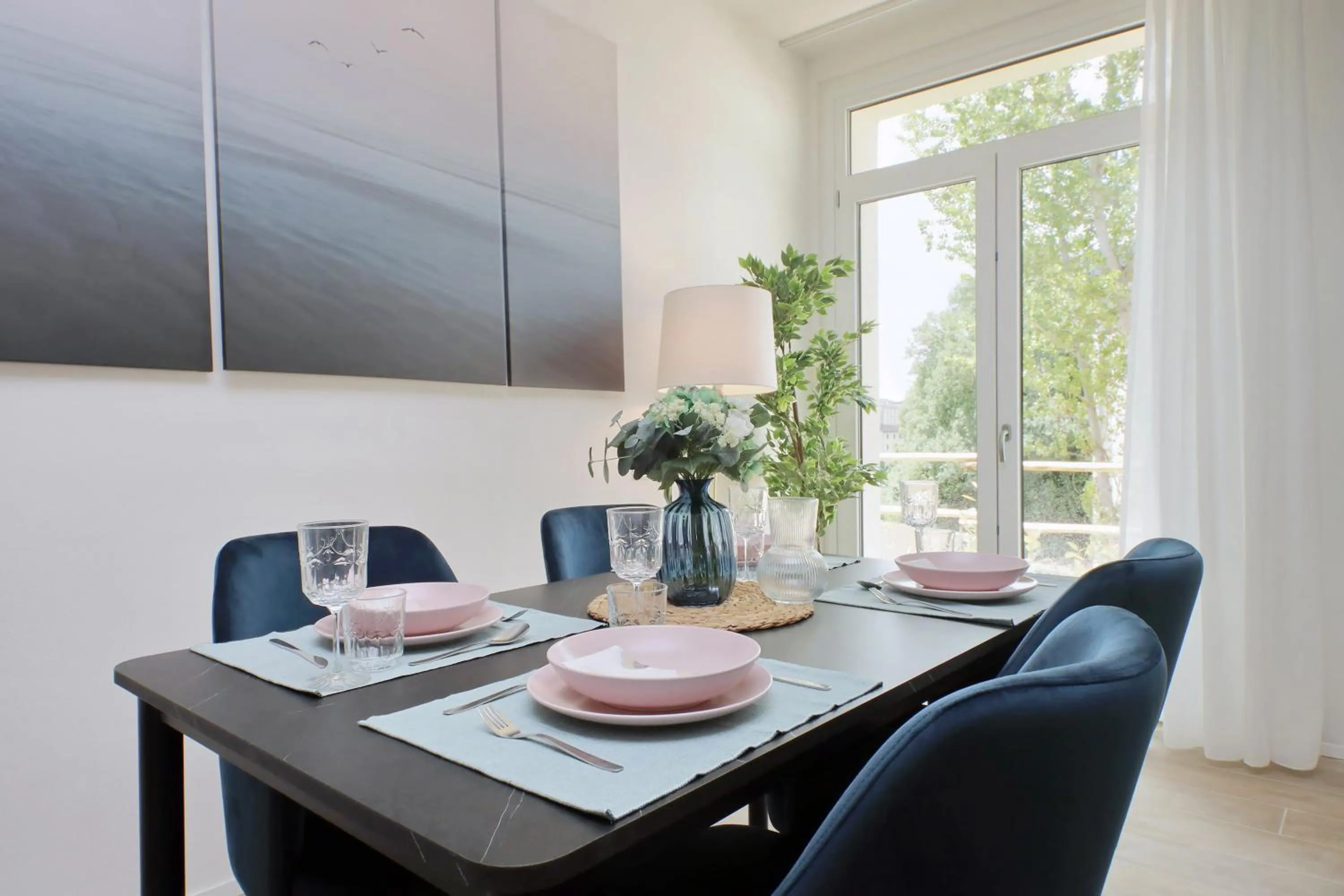 Dining area in Siena Hills Apartments