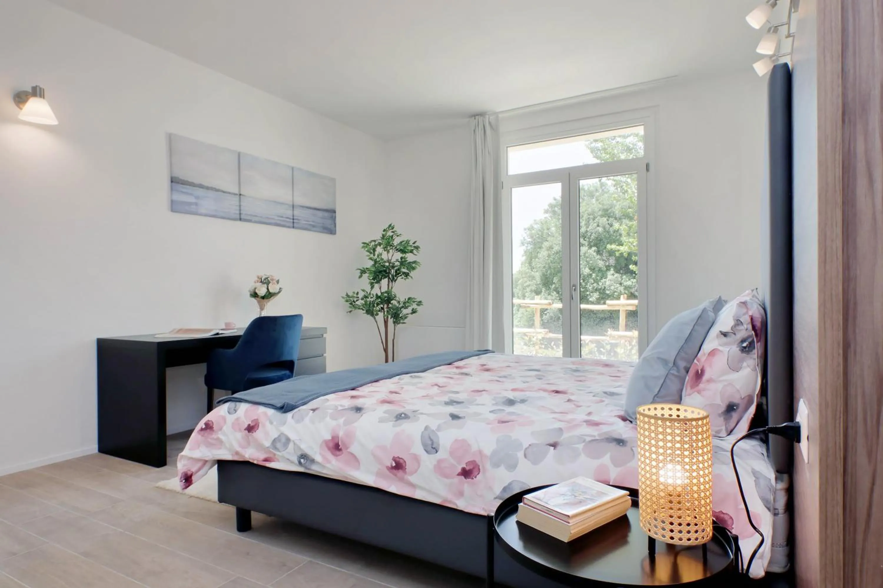 Bed in Siena Hills Apartments