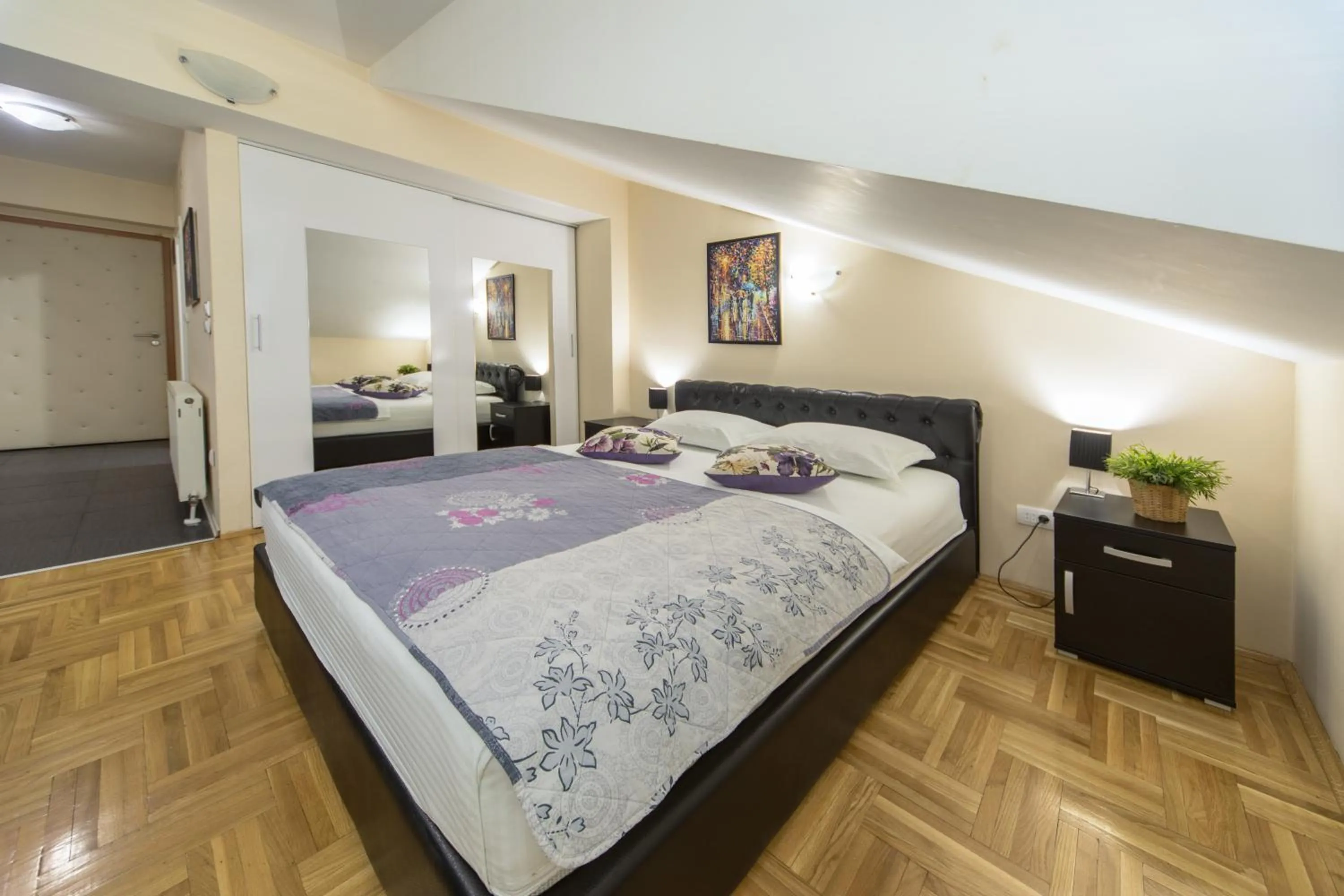Bed in F Apartmani Kragujevac