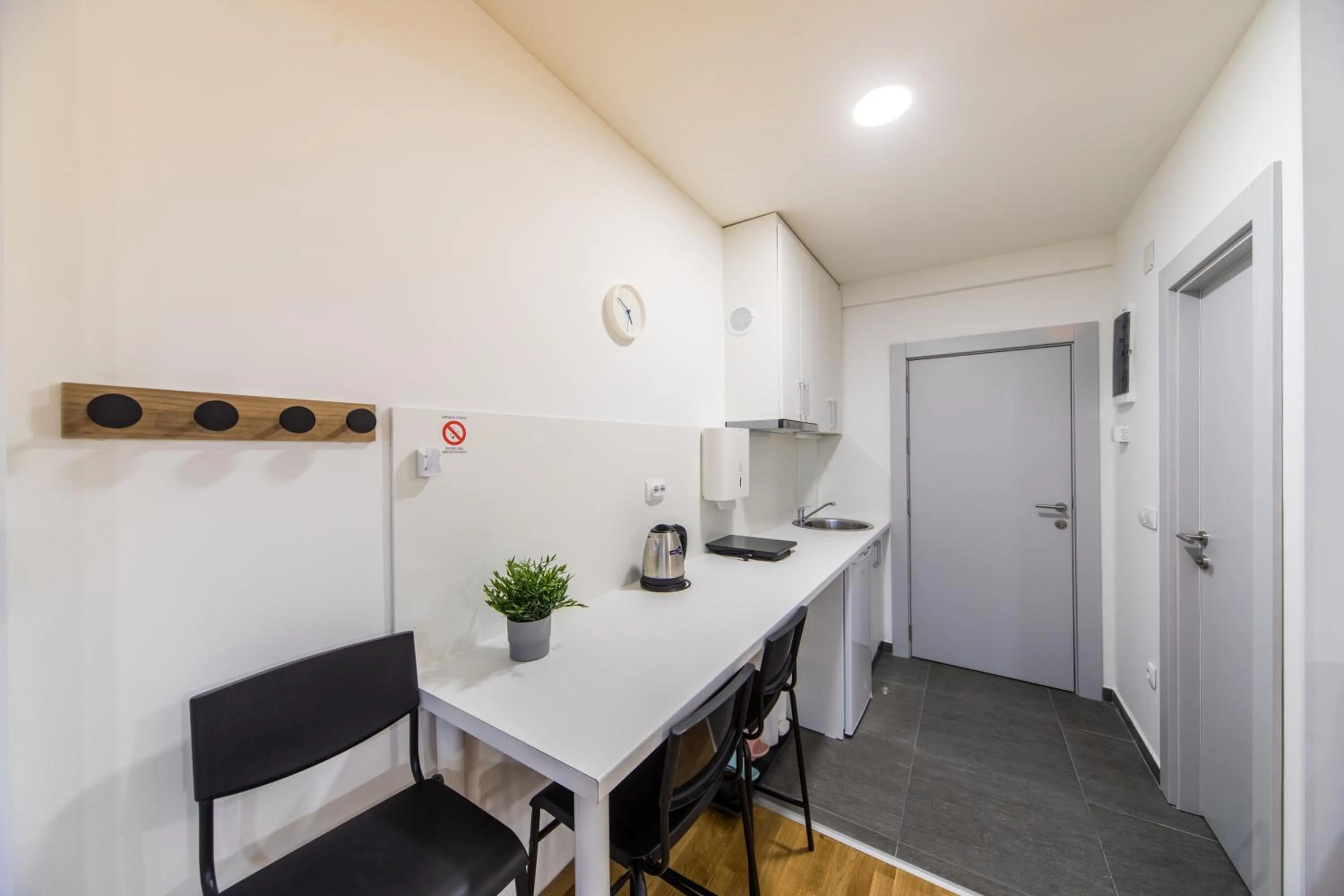 Kitchen or kitchenette in F Apartmani Kragujevac