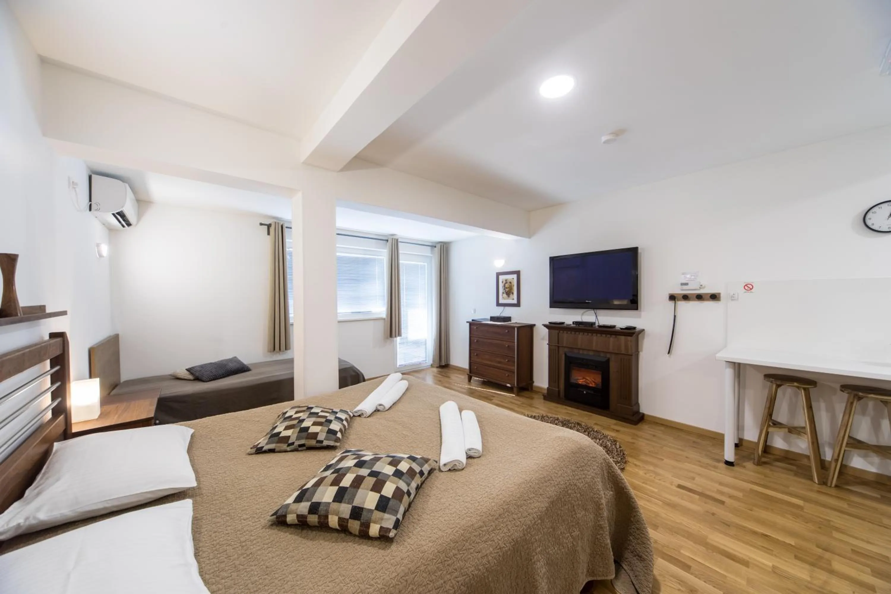 Photo of the whole room, Bed in F Apartmani Kragujevac