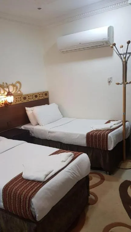 Photo of the whole room in Al Tawfik Plaza