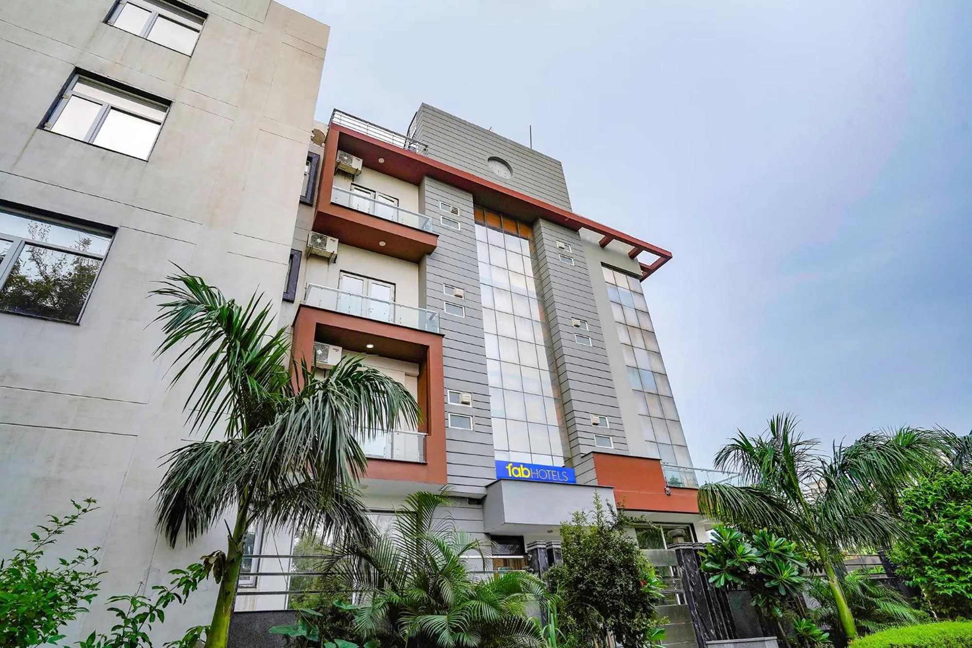 Property building in FabHotel 17 Suites - Kailash hospital