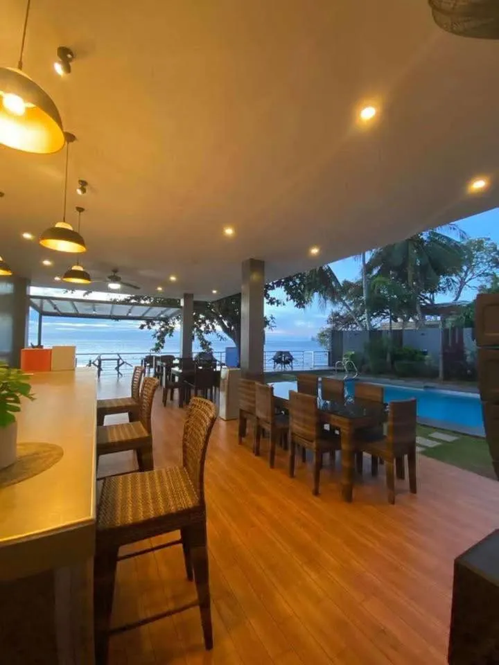 Restaurant/places to eat in Baki Divers and Beach Resort