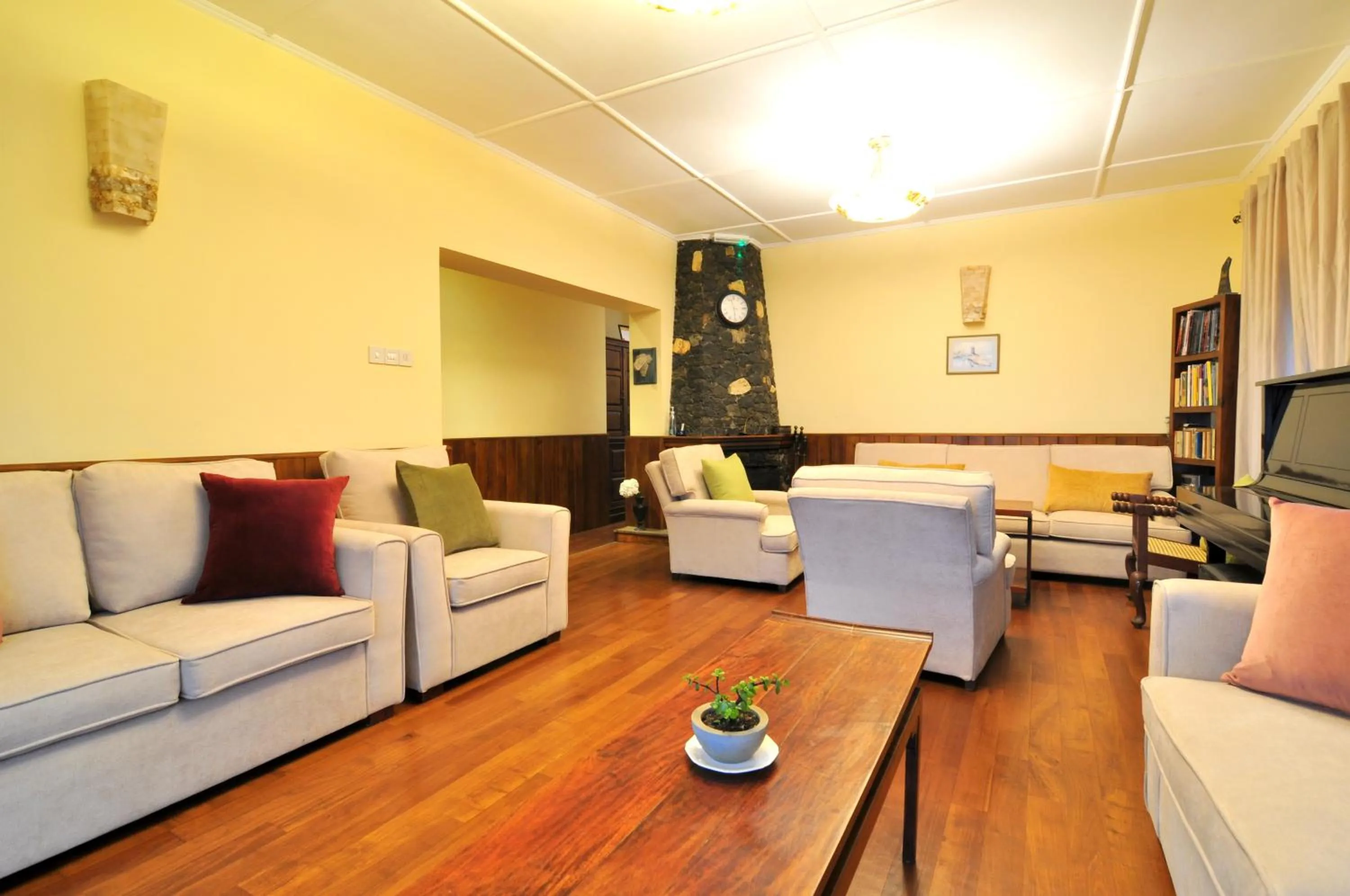 Dining area in Clouds Holiday Bungalow