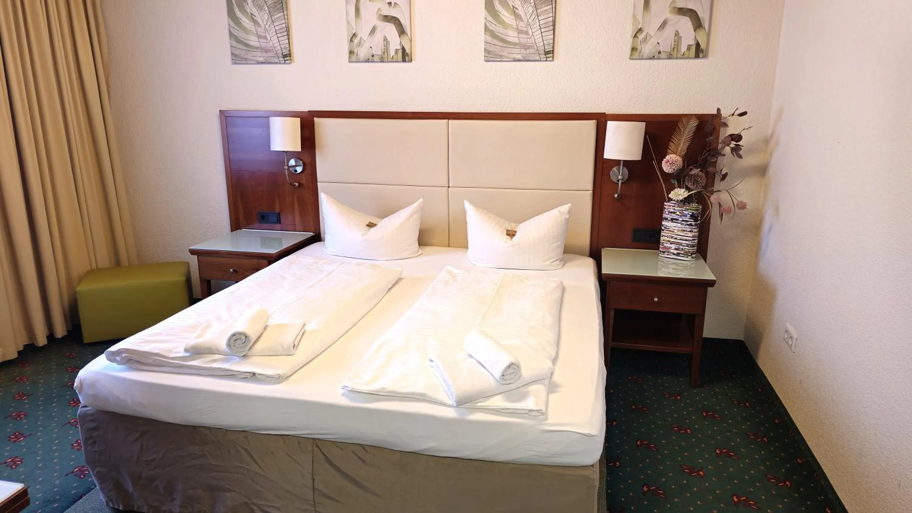 Bed in Hotel Avenue Altenfurt