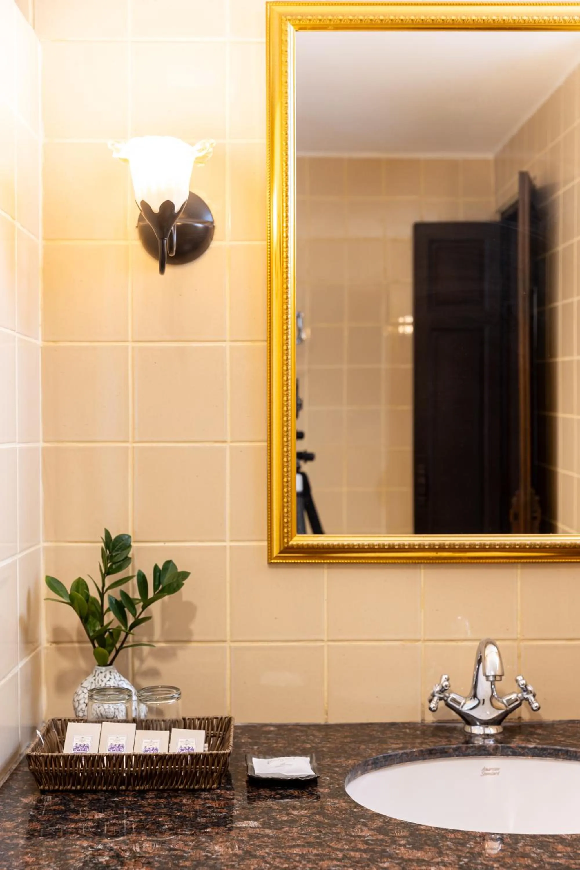 Bathroom in Na Thapae Chiangmai Hotel