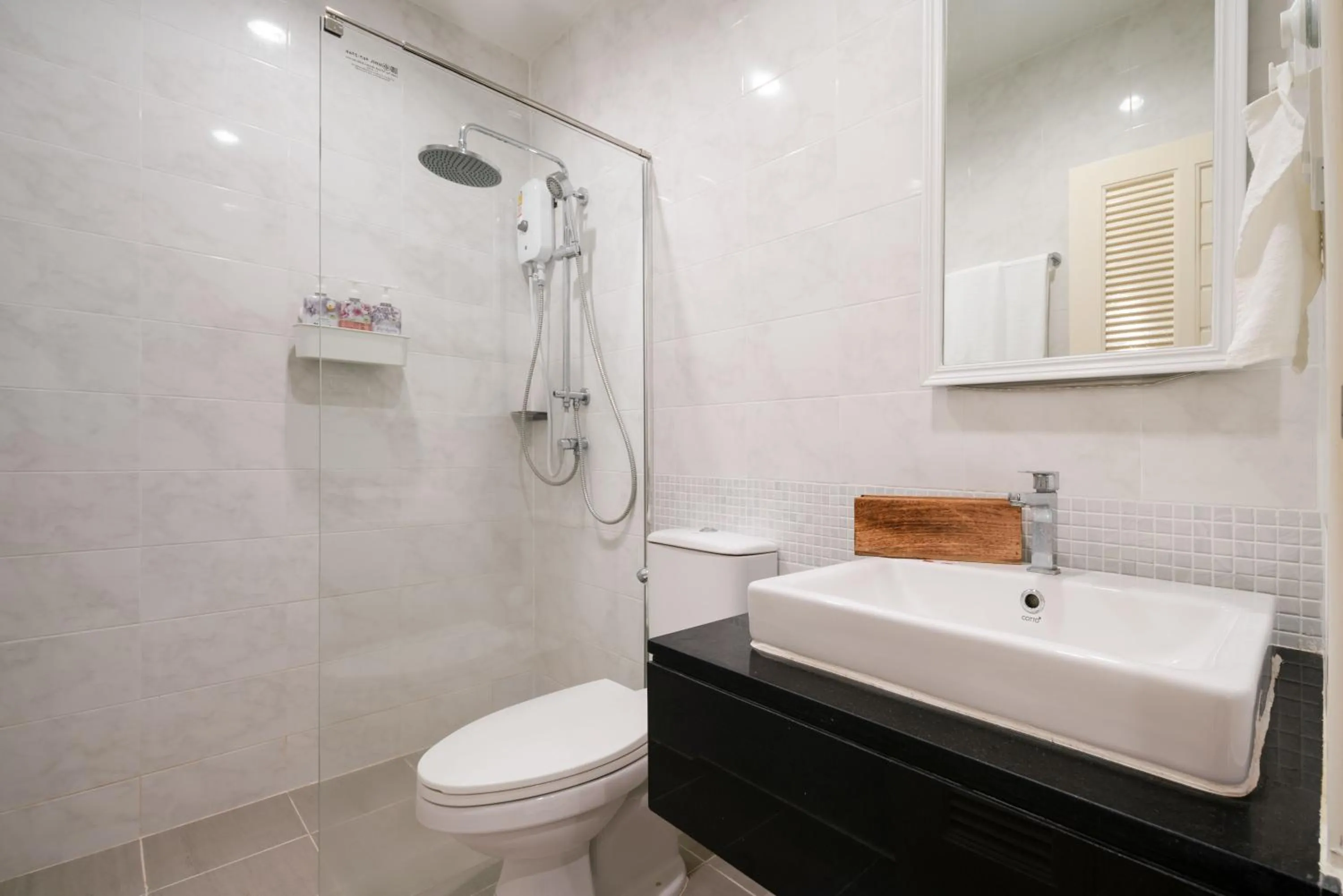 Chao Wilai Residence I Naiyang Beach I HKT Airport