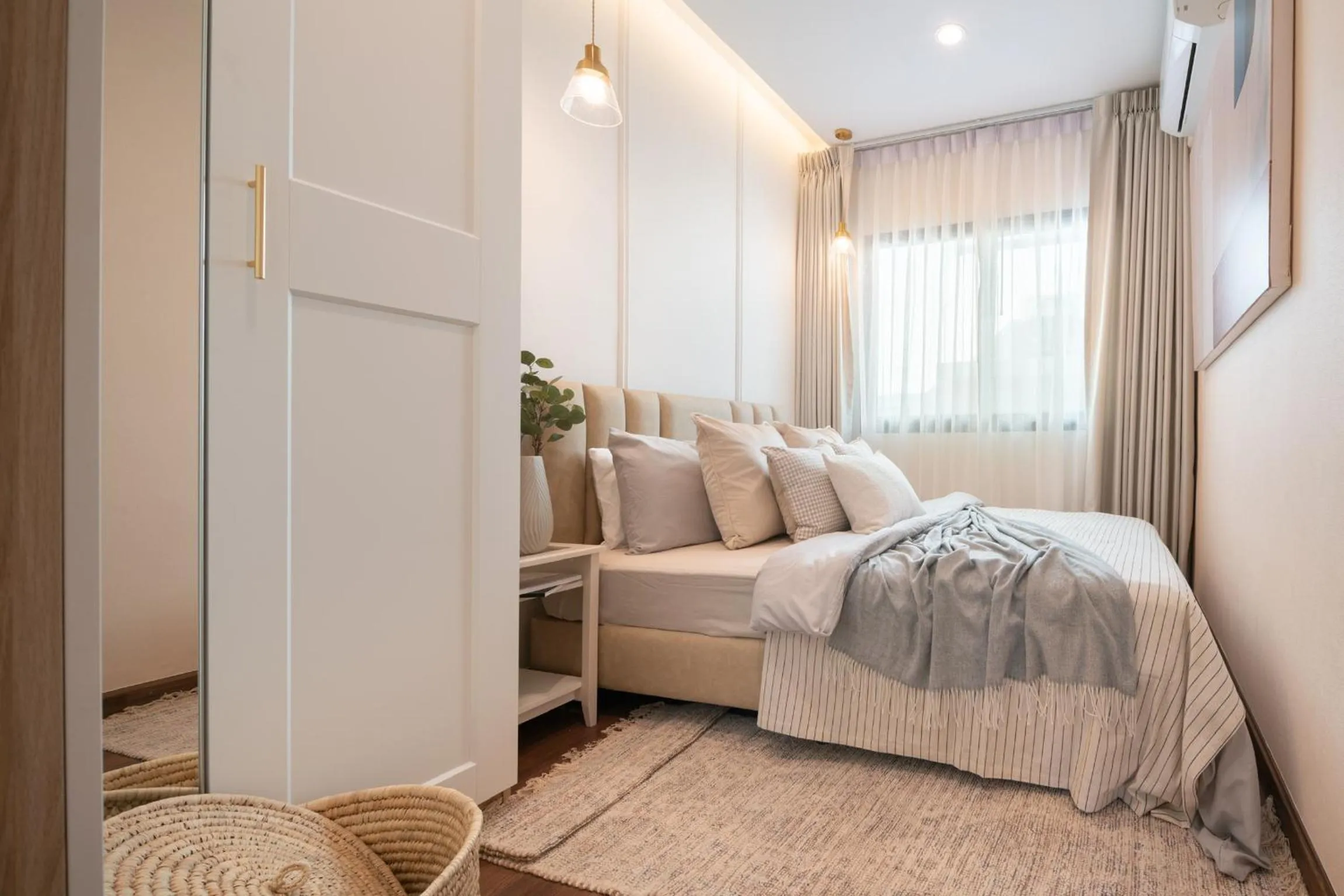 Bed in Chao Wilai Residence I Naiyang Beach I HKT Airport