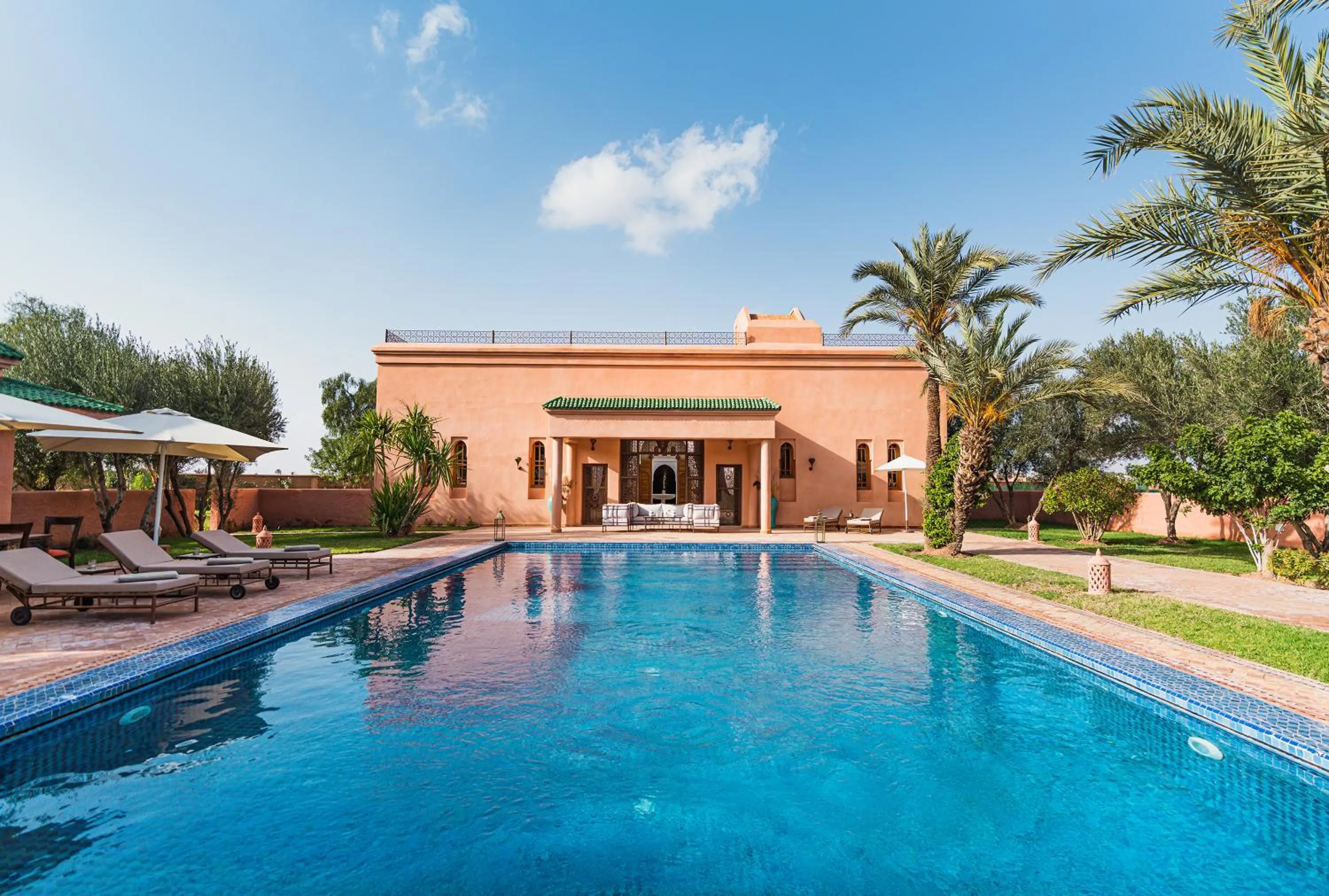 Spring in Palais Alcazar