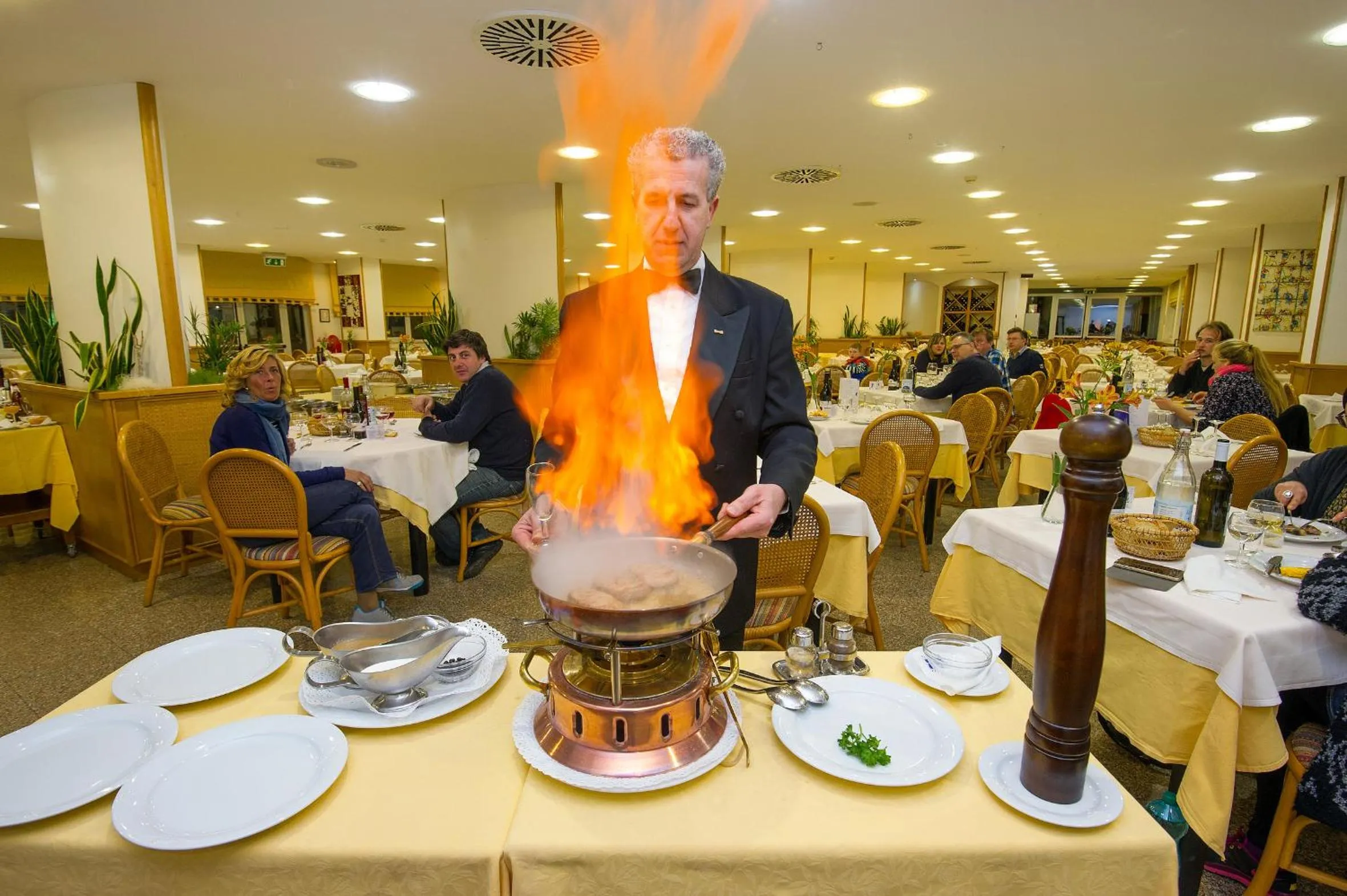 Restaurant/places to eat in Ecoresort Le Sirene - Caroli Hotels